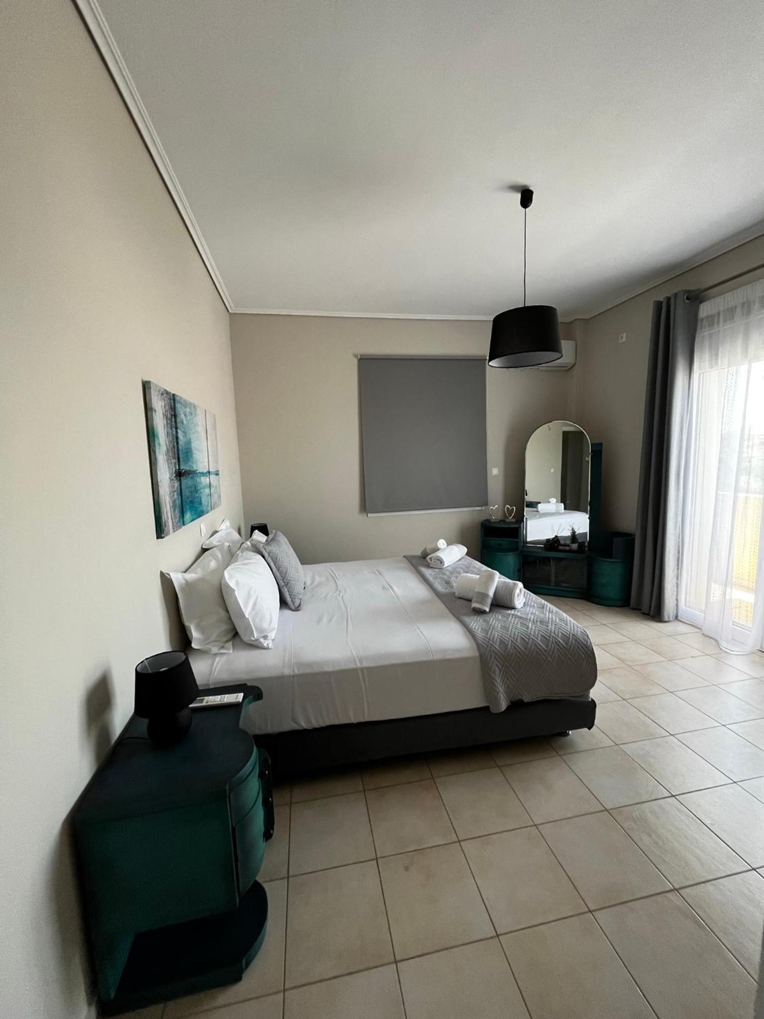 Two-Bedroom Apartment - Photo 15