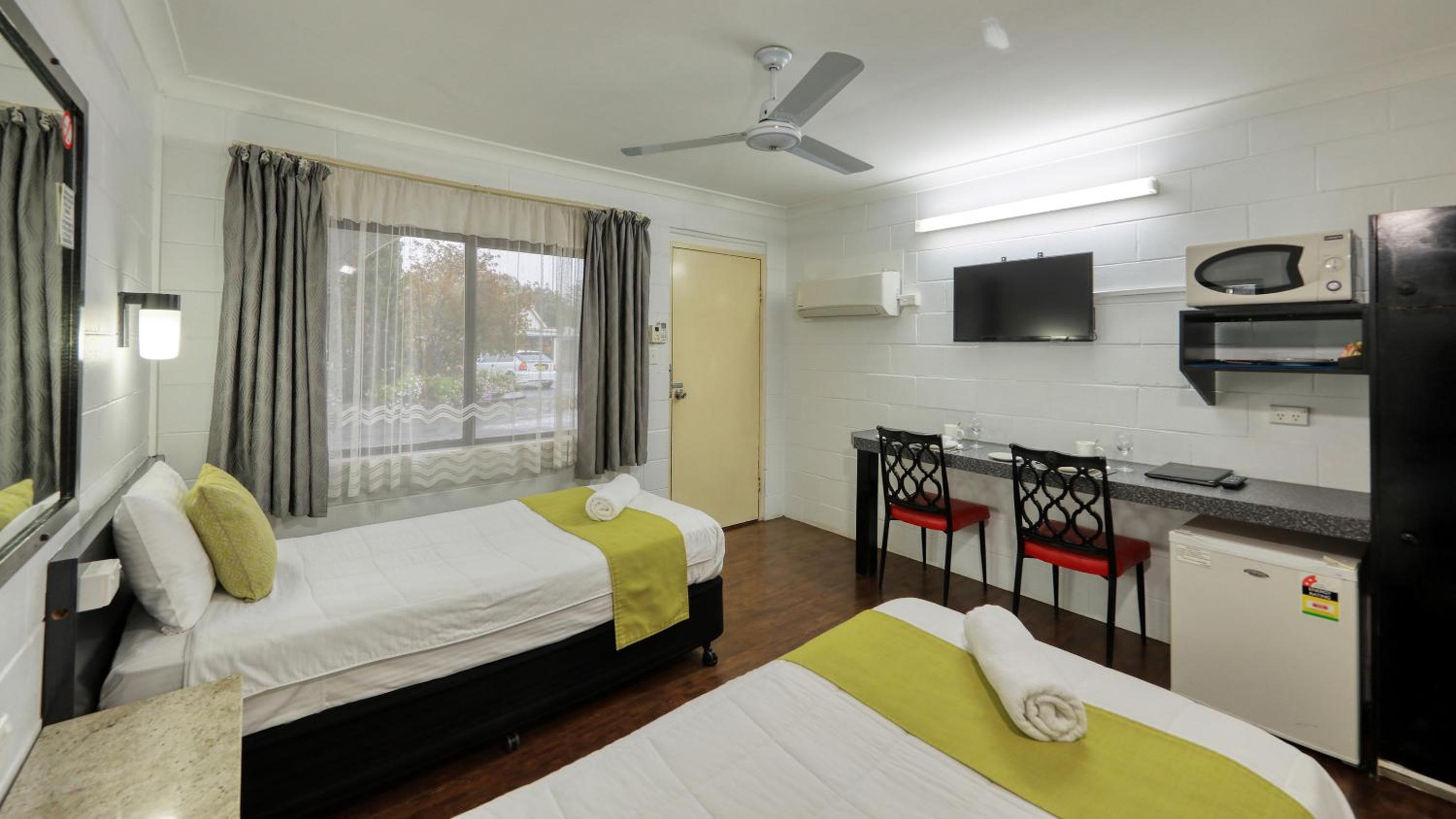 Standard Twin Room photo 1