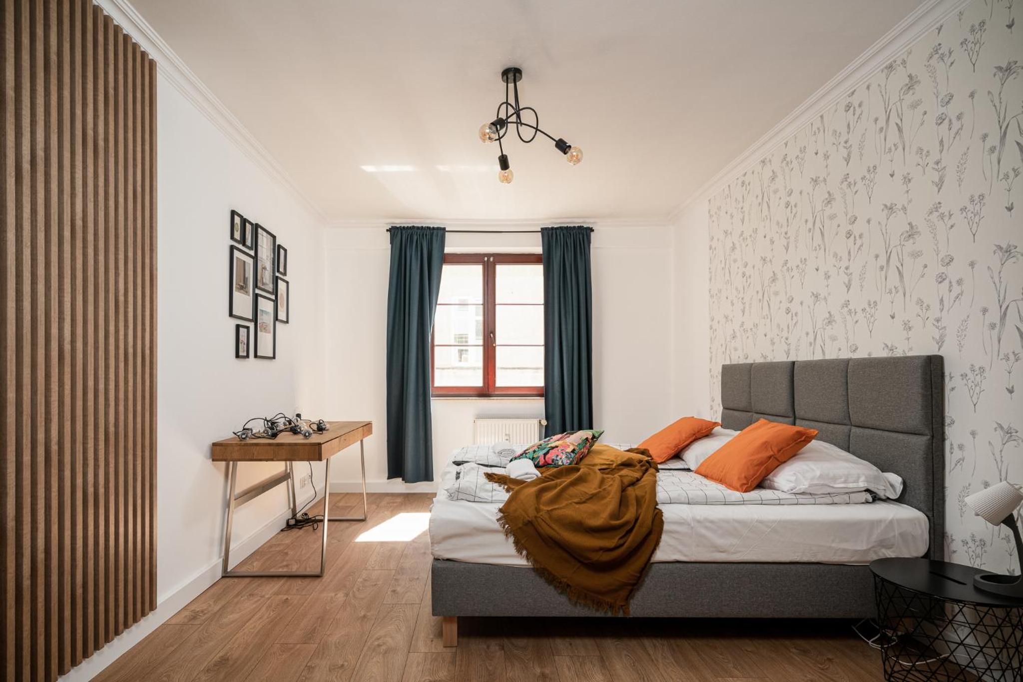 One-Bedroom Apartment (2 Adults)