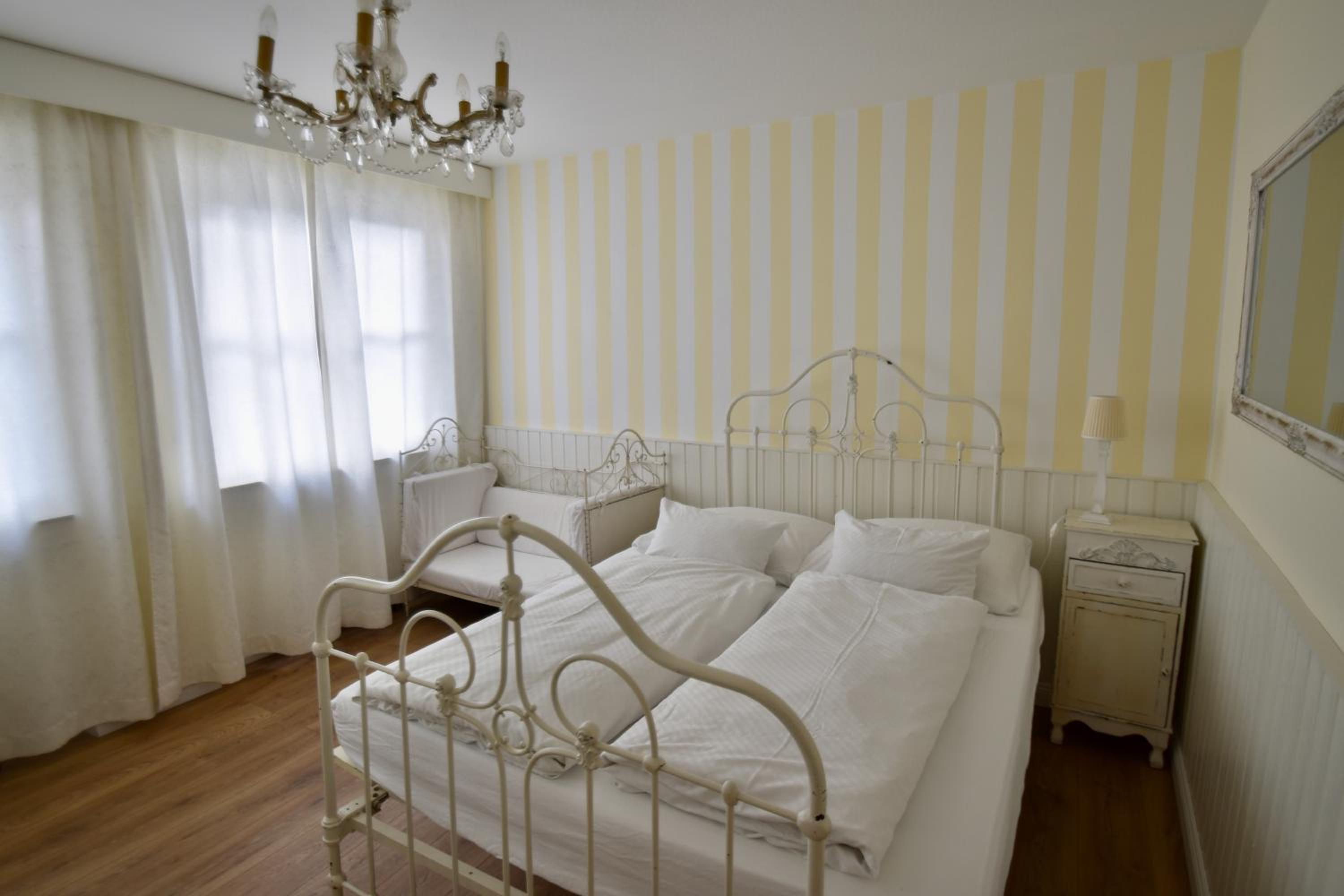 Double Room - Photo 4