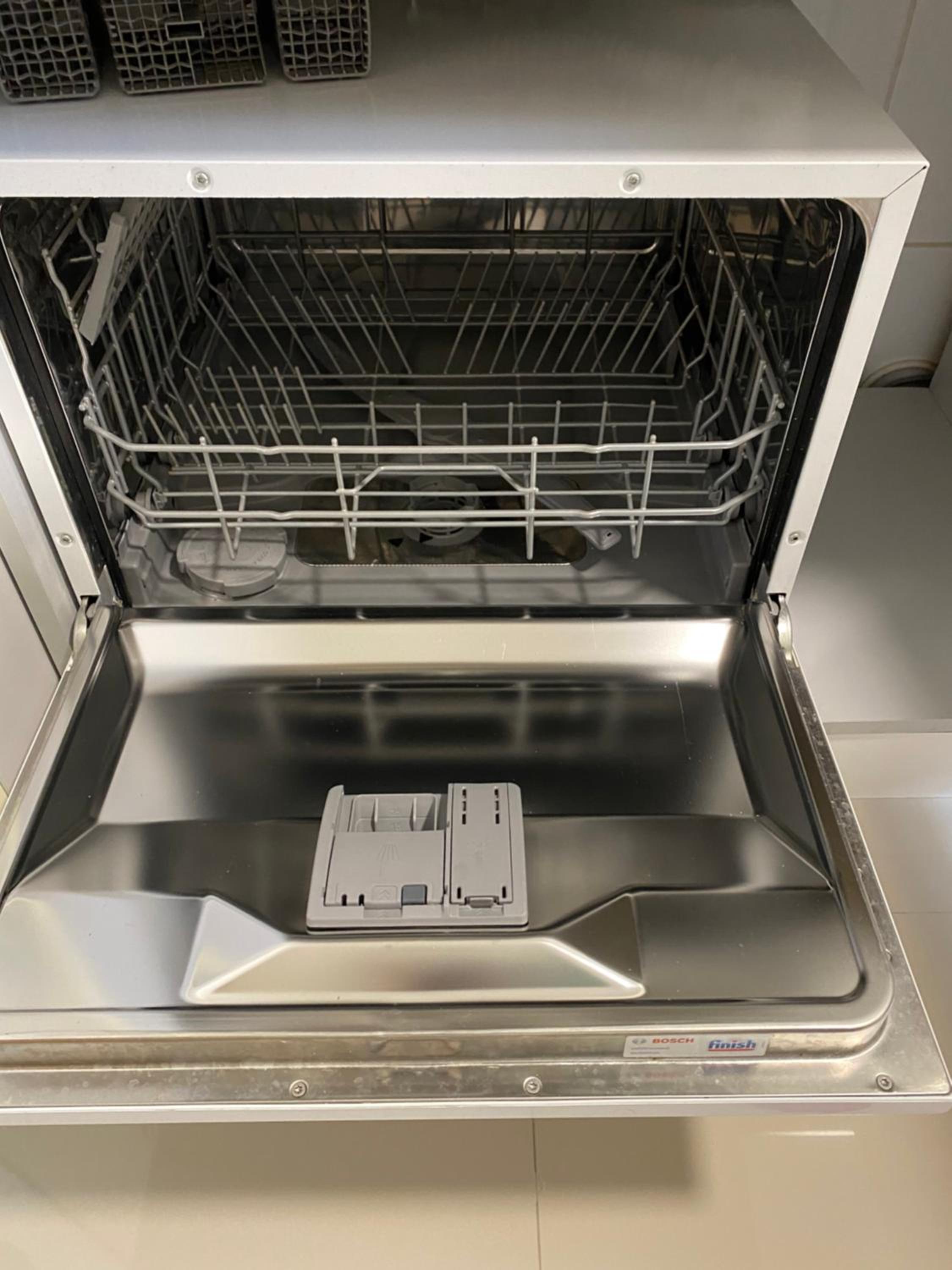 One-Bedroom Apartment - Photo 19