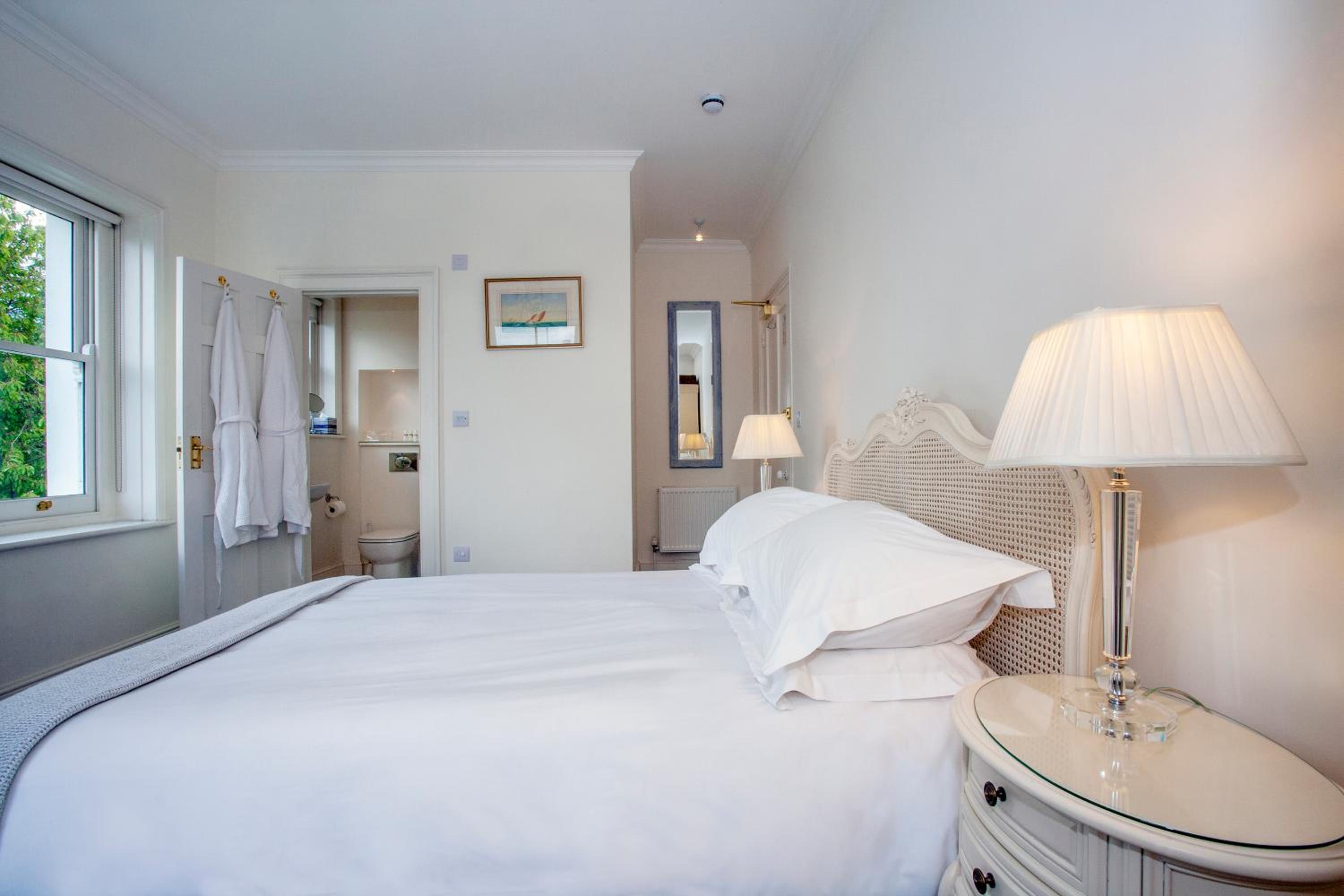 Deluxe Double Room photo 2