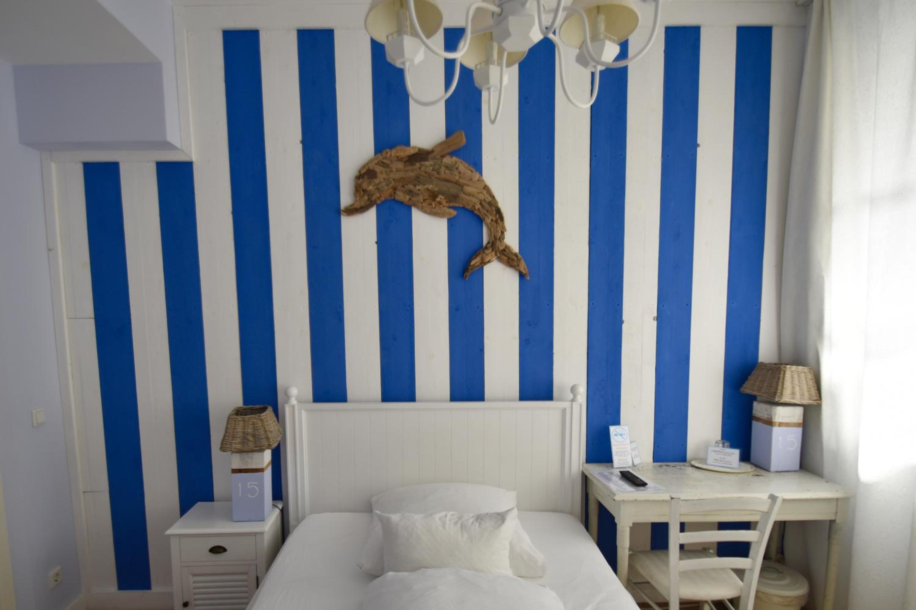 Double Room - Photo 6