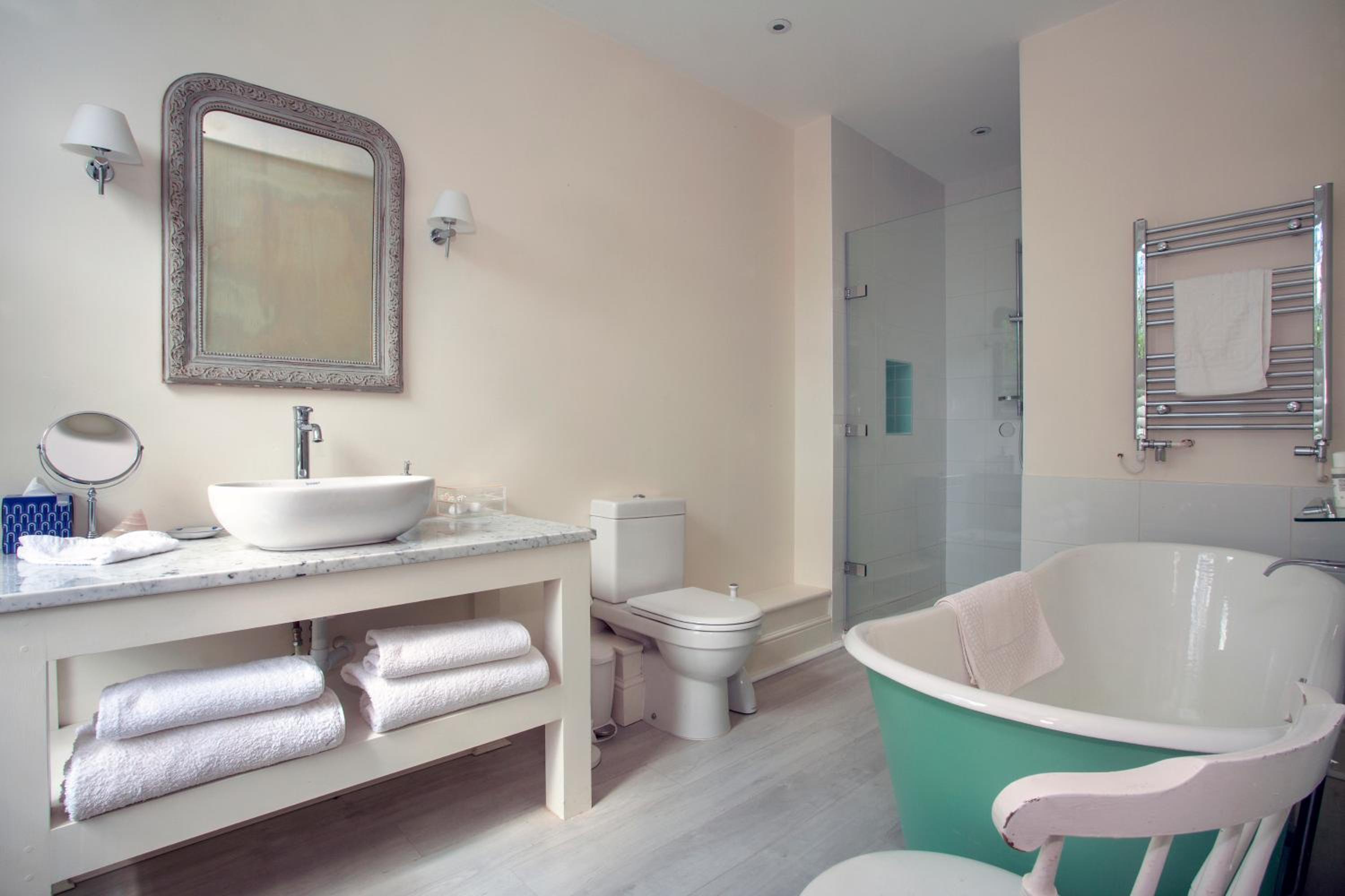 Double Room with Private Bathroom photo 3