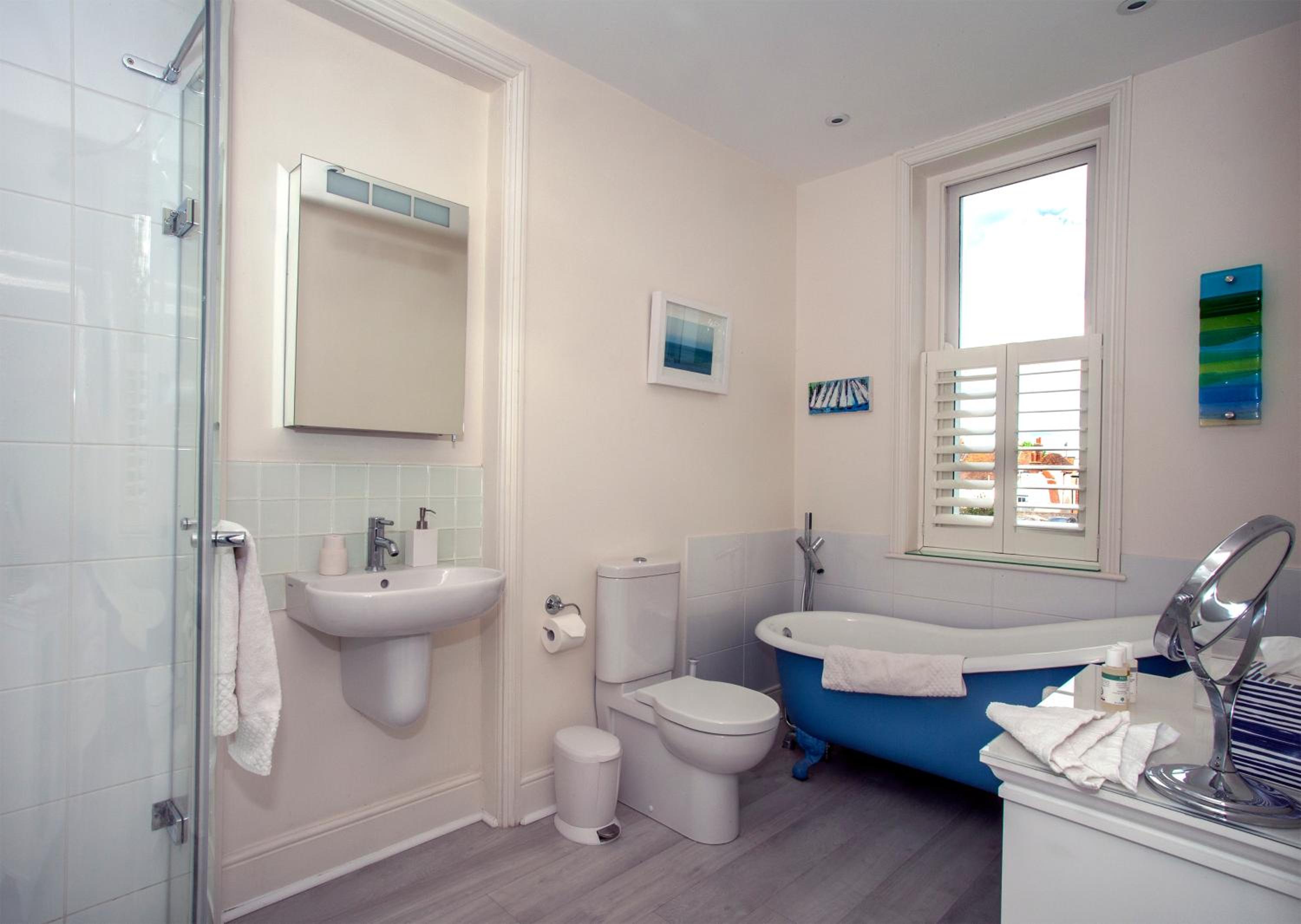 Deluxe King Room photo 2