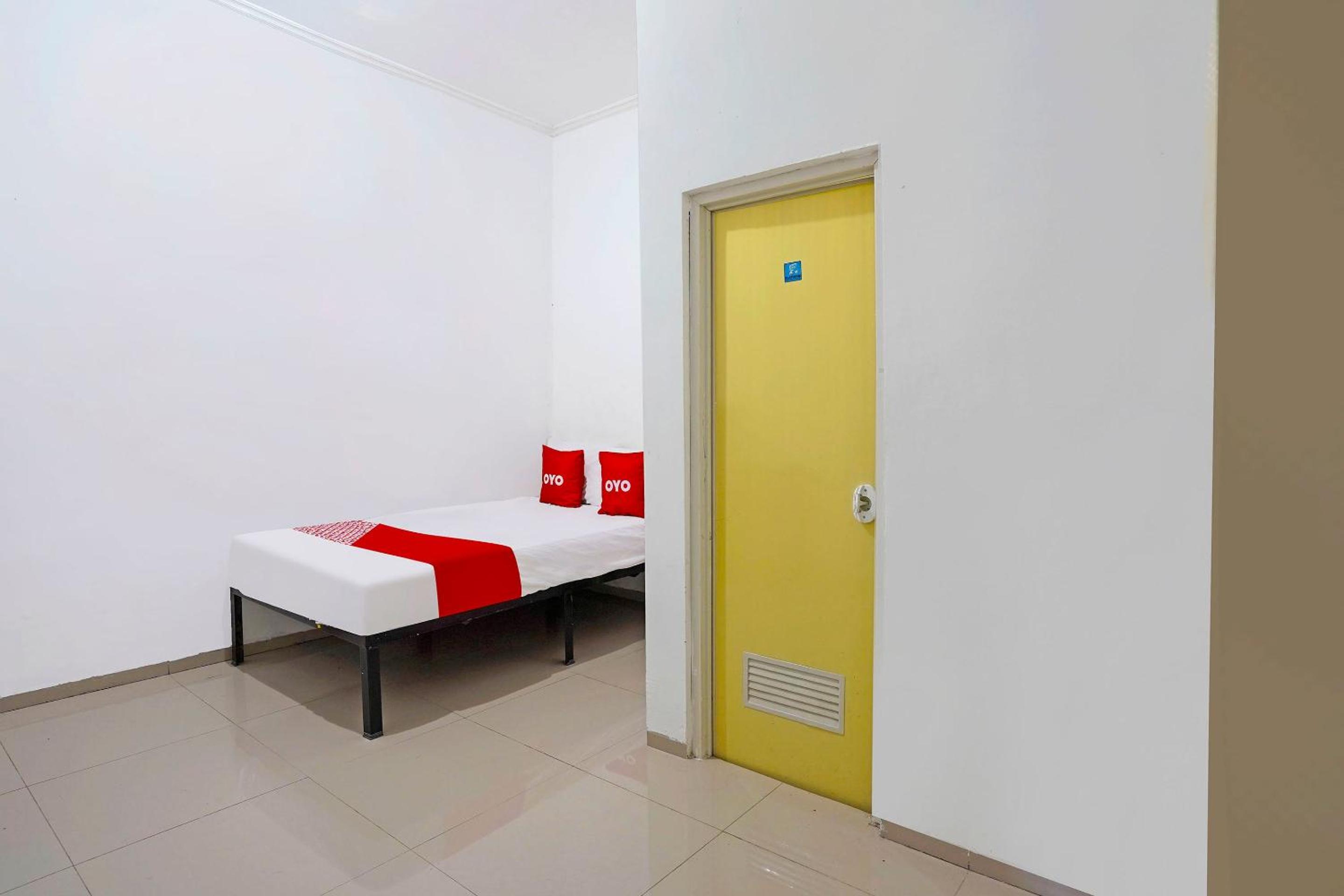 Standard Double Room photo 3