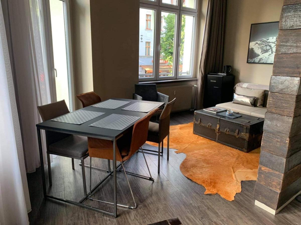 Deluxe Apartment photo 2