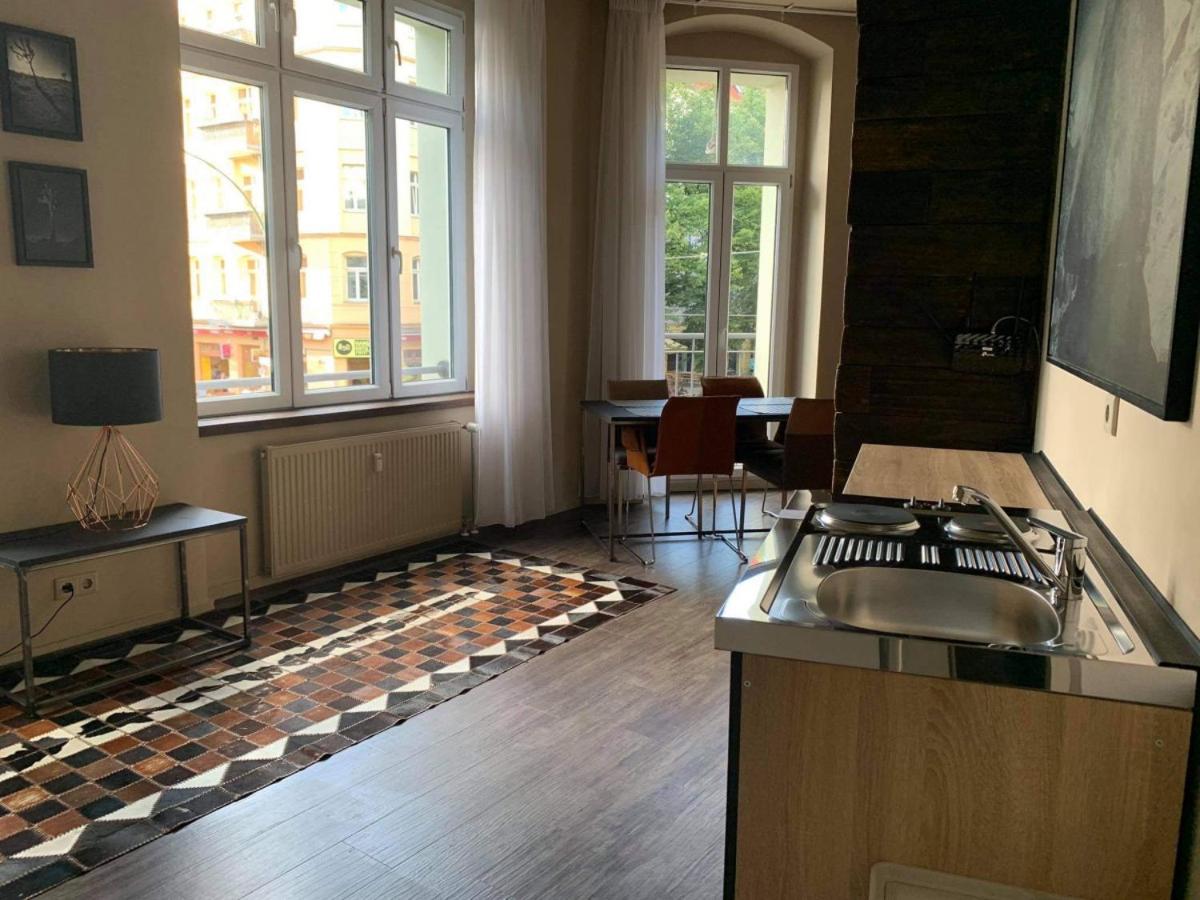 Deluxe Apartment photo 3