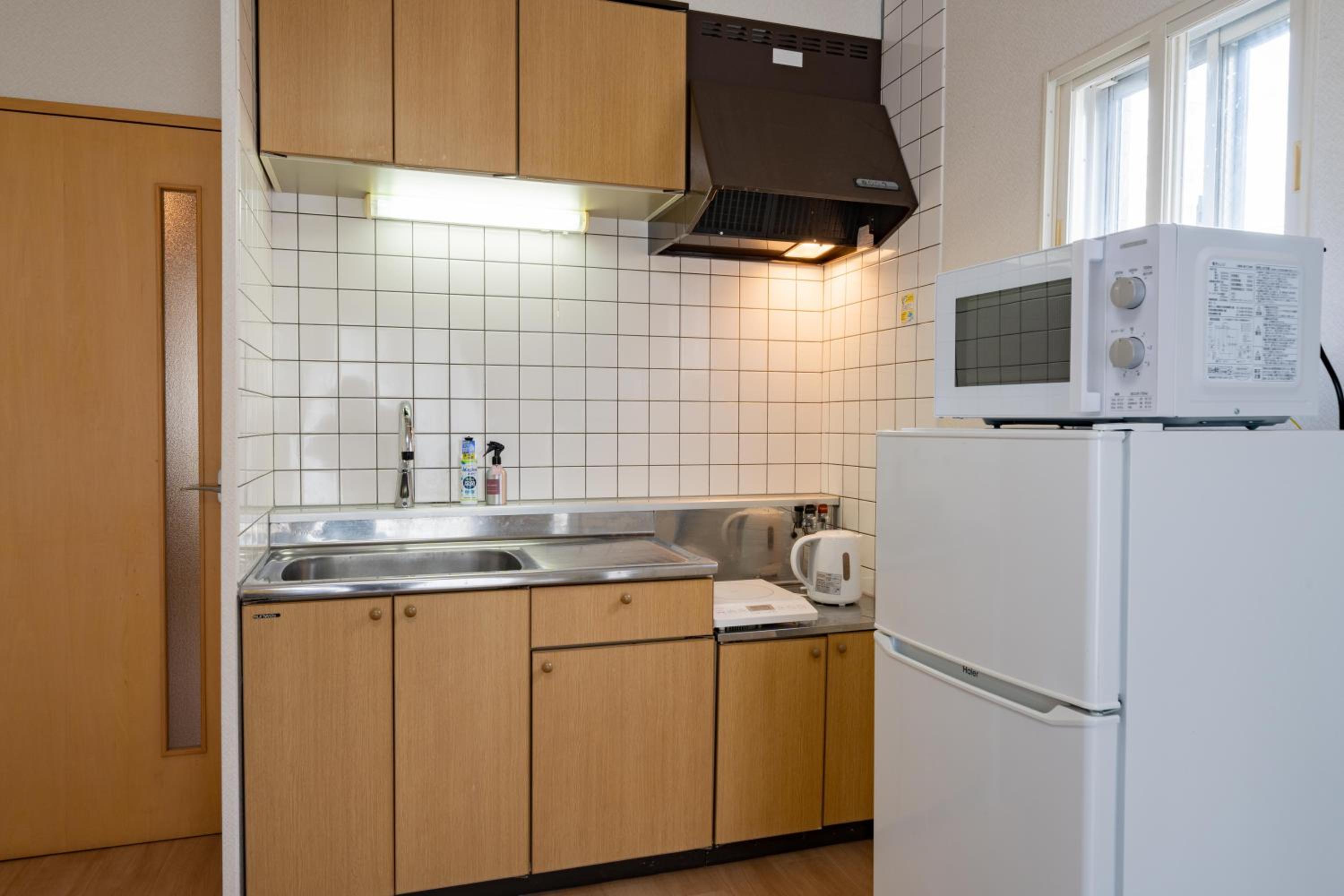 One-Bedroom Superior Apartment - Photo 8