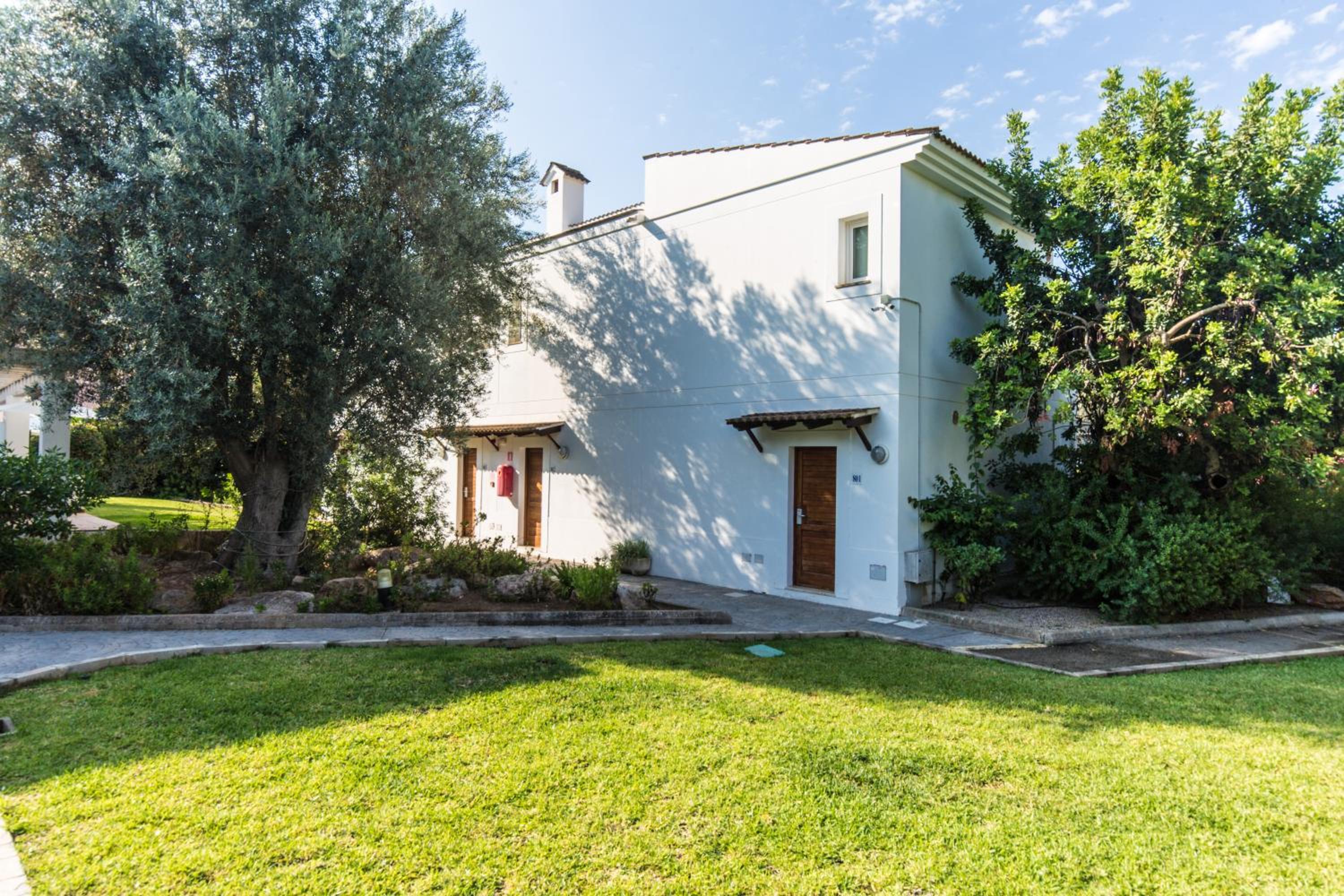 Villa photo 3