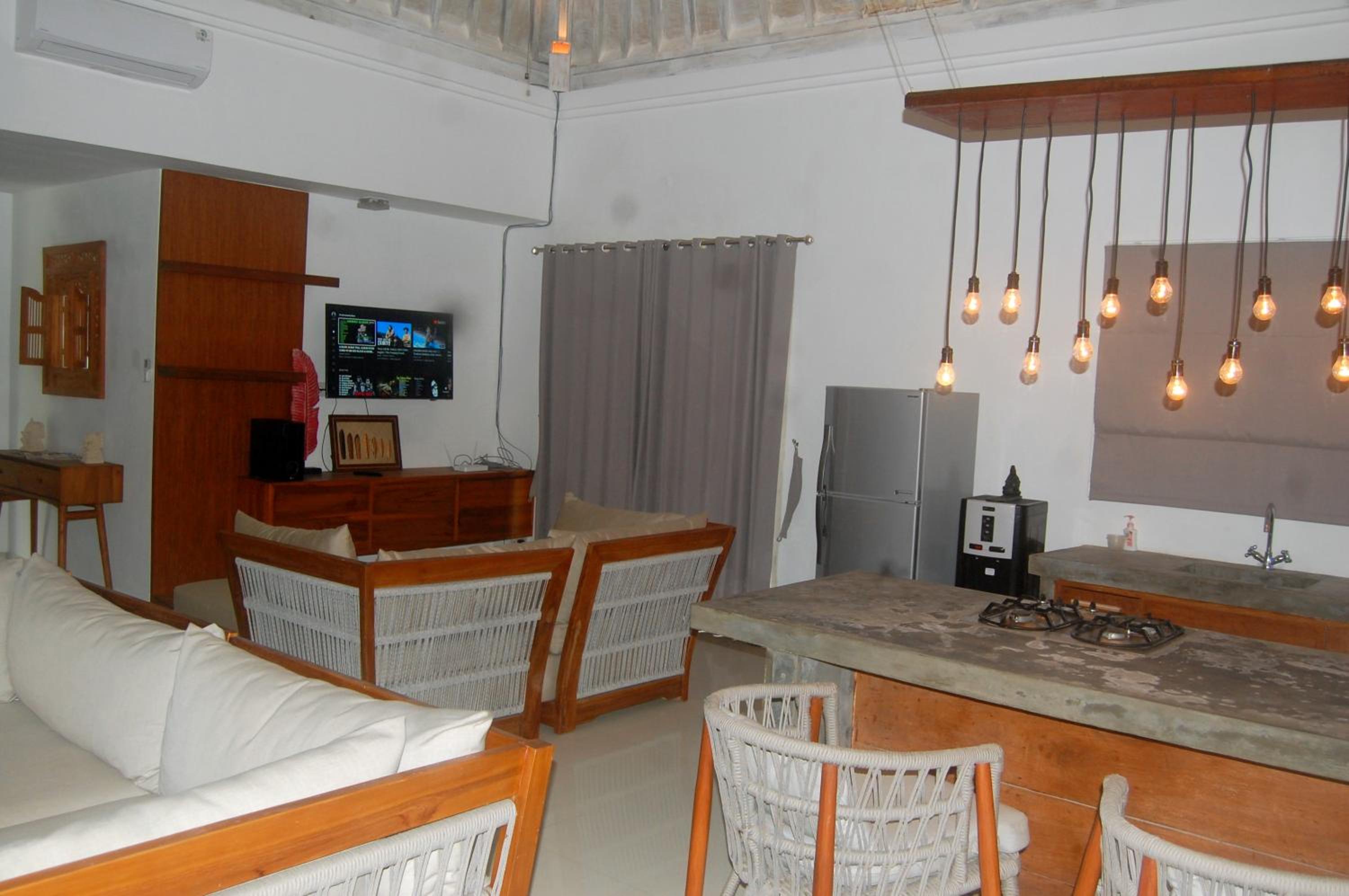 Deluxe Bungalow with Garden View - Photo 28