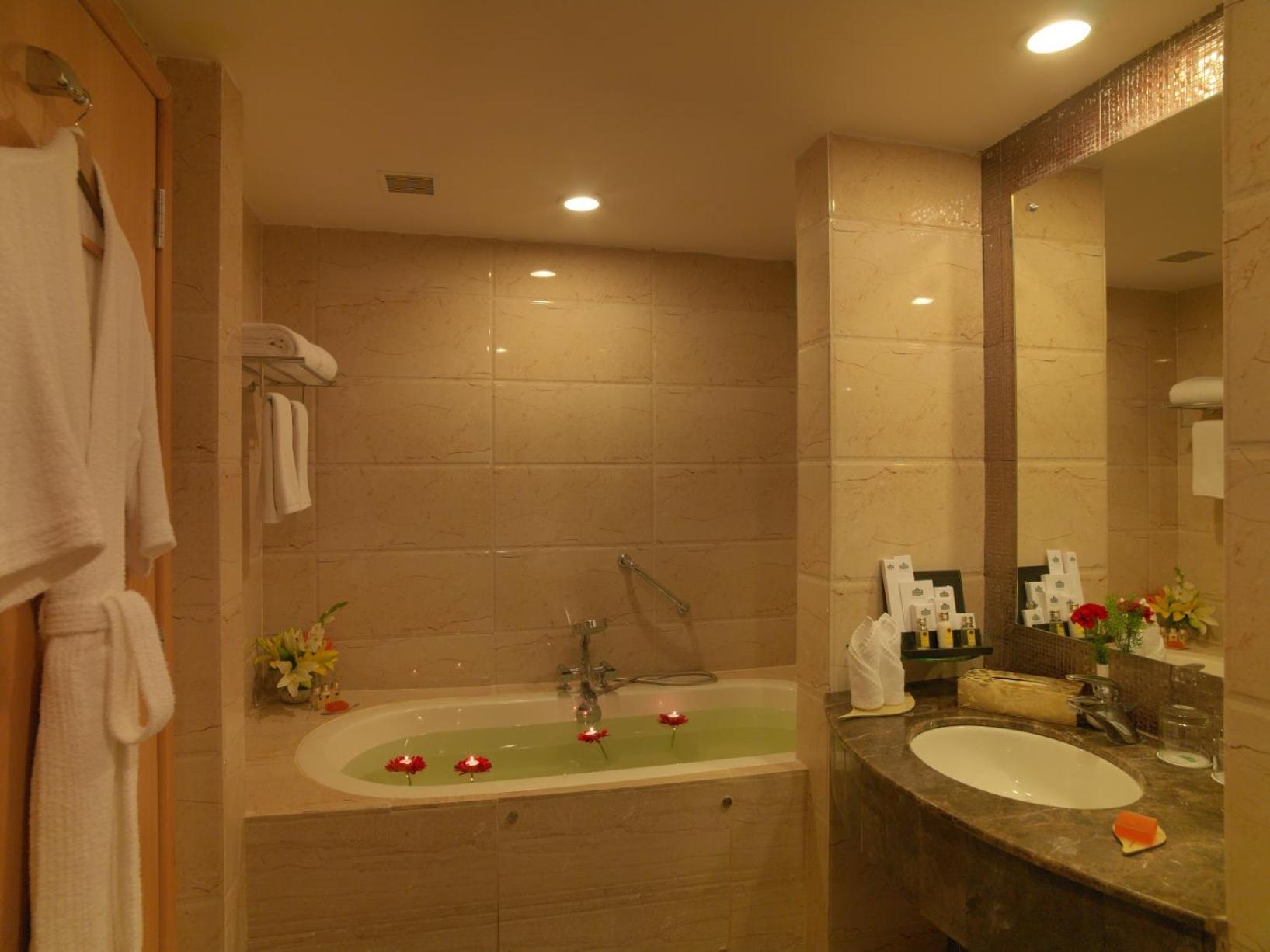 Suite - 2 photo 2
