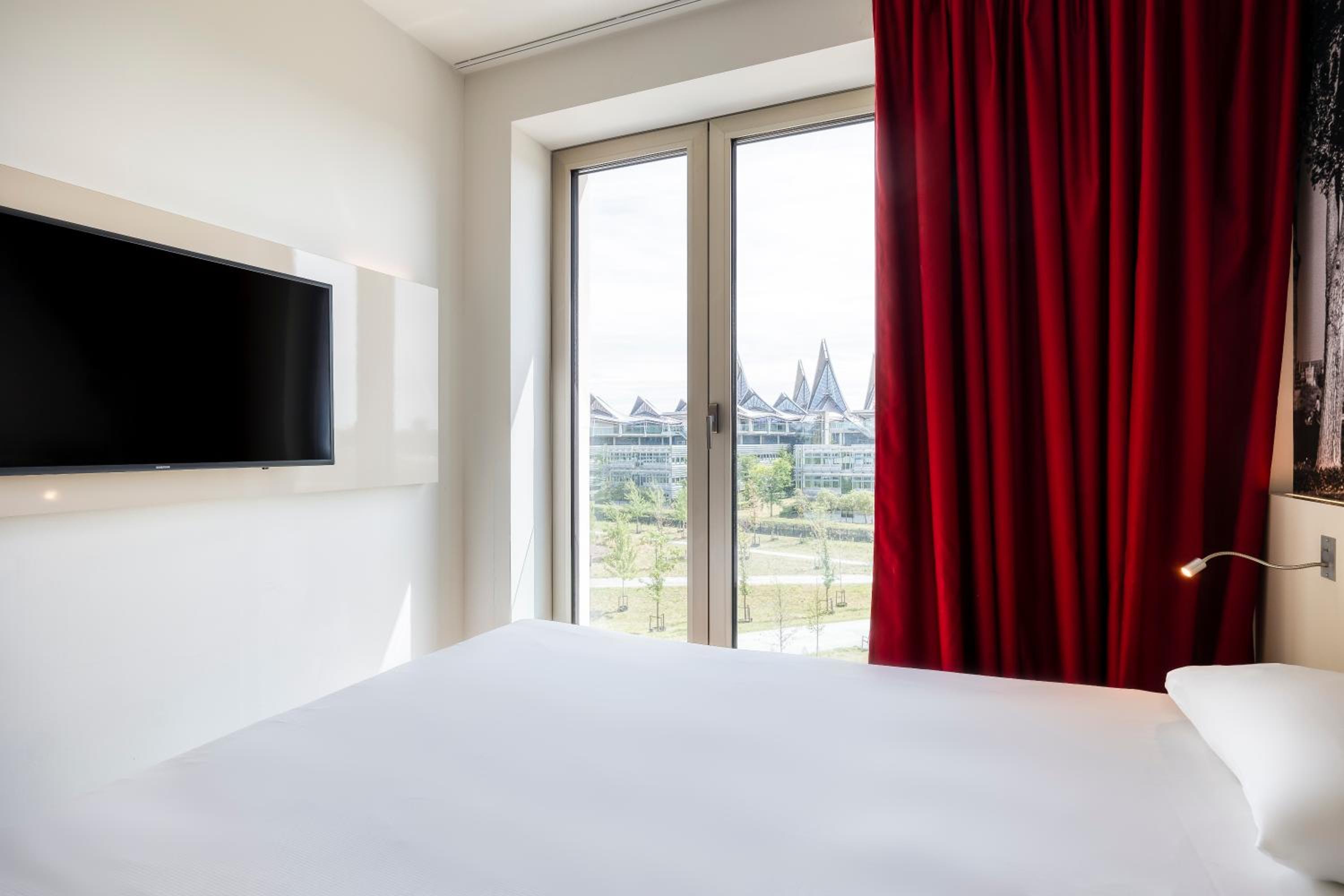 Standard Double Room - Photo 5