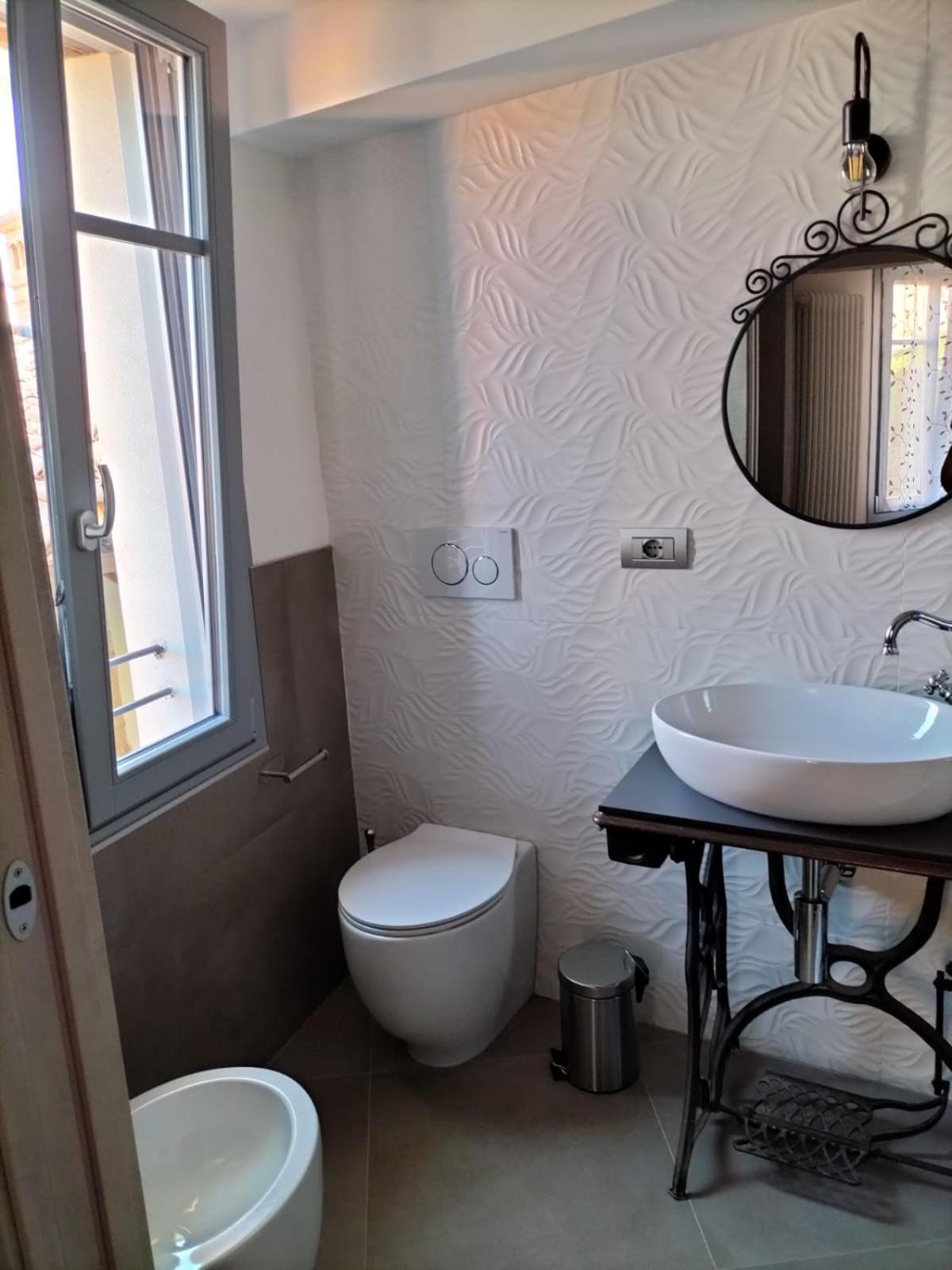 Small Double Room photo 3