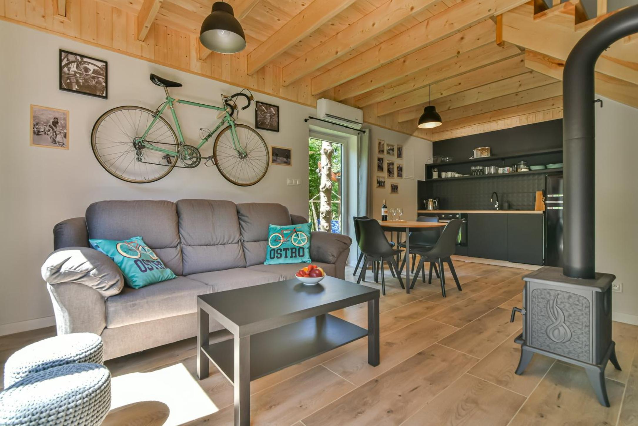 Two-Bedroom House photo 2