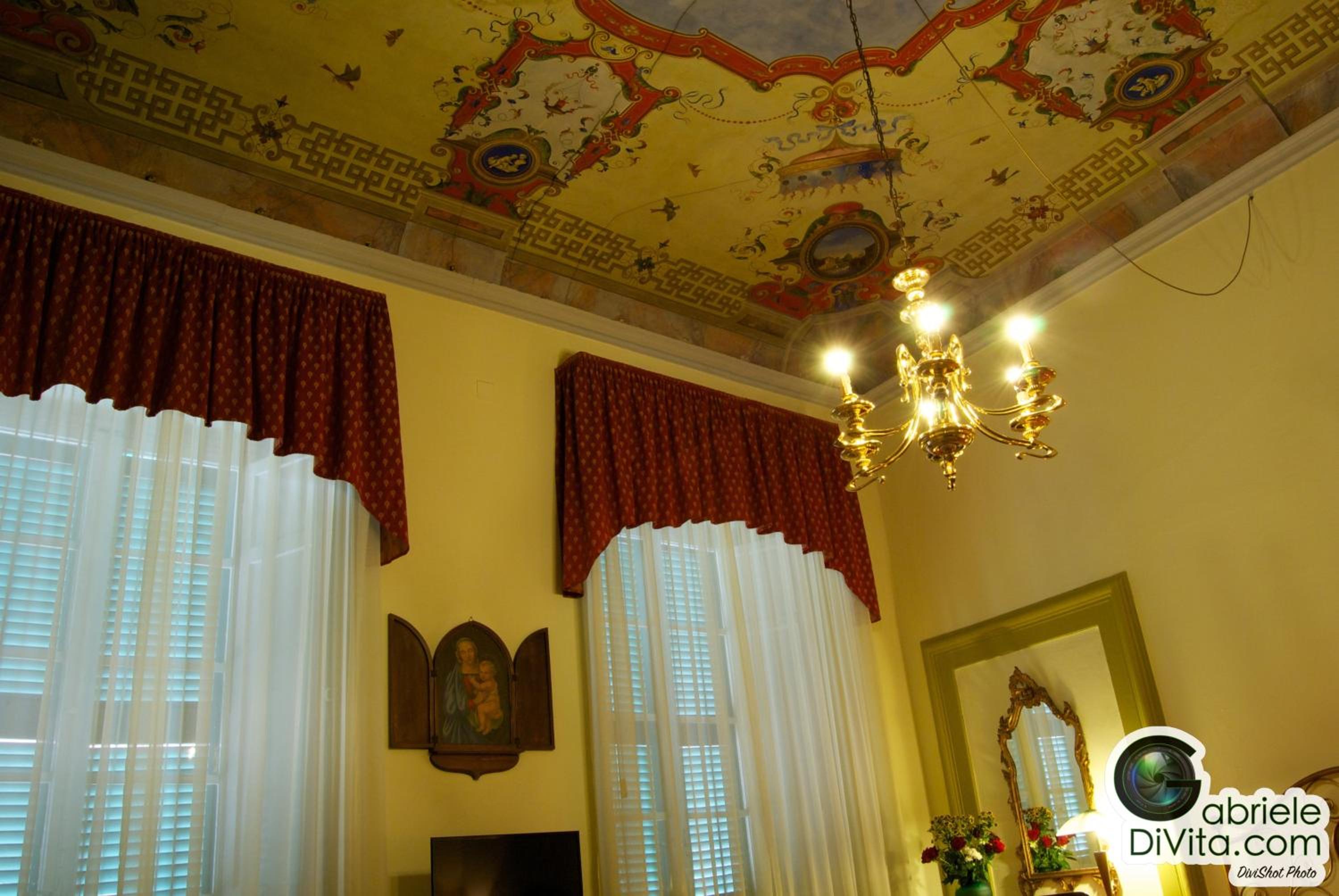 Deluxe Suite - Photo 4