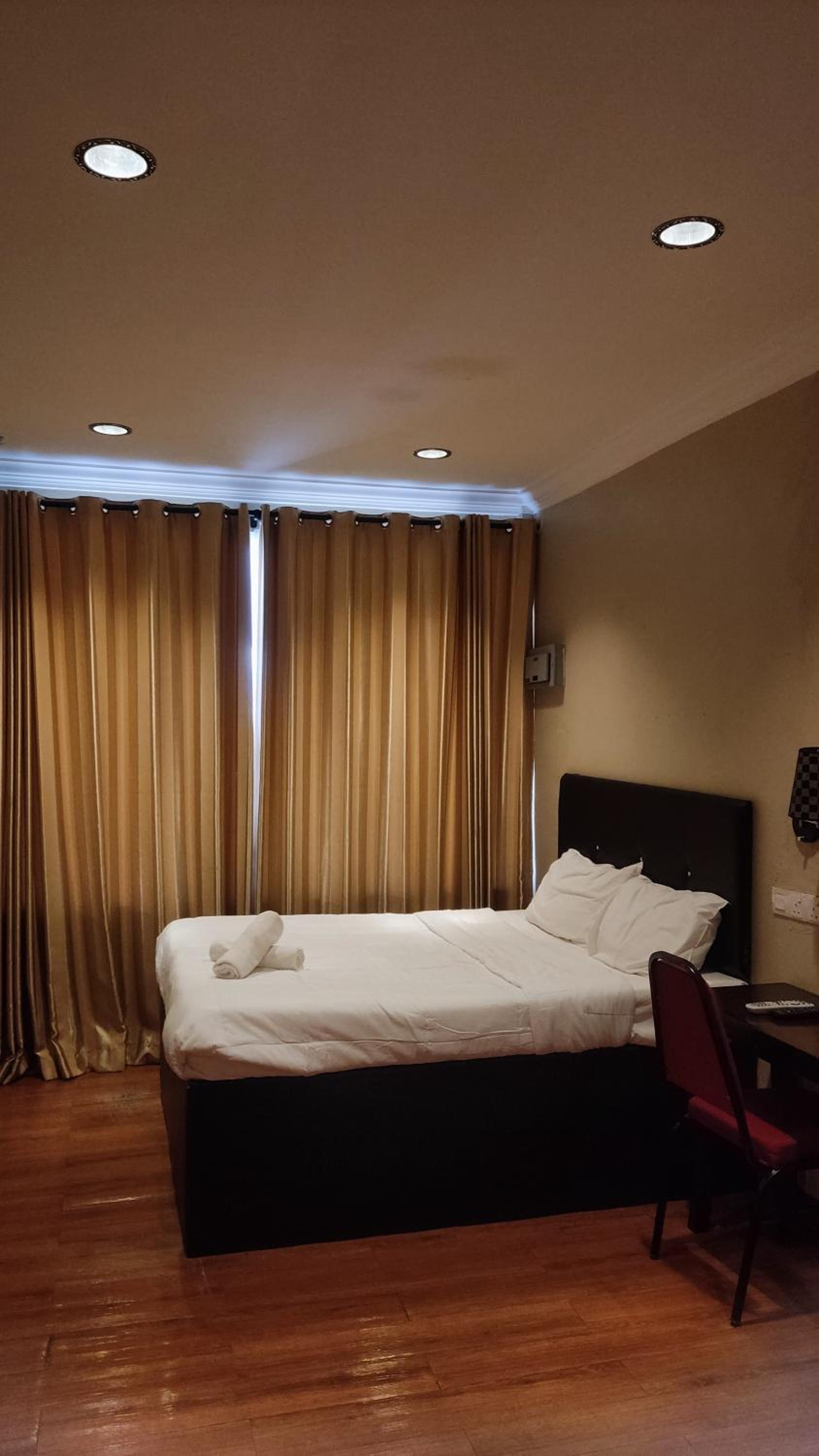 Double Room with Lake View