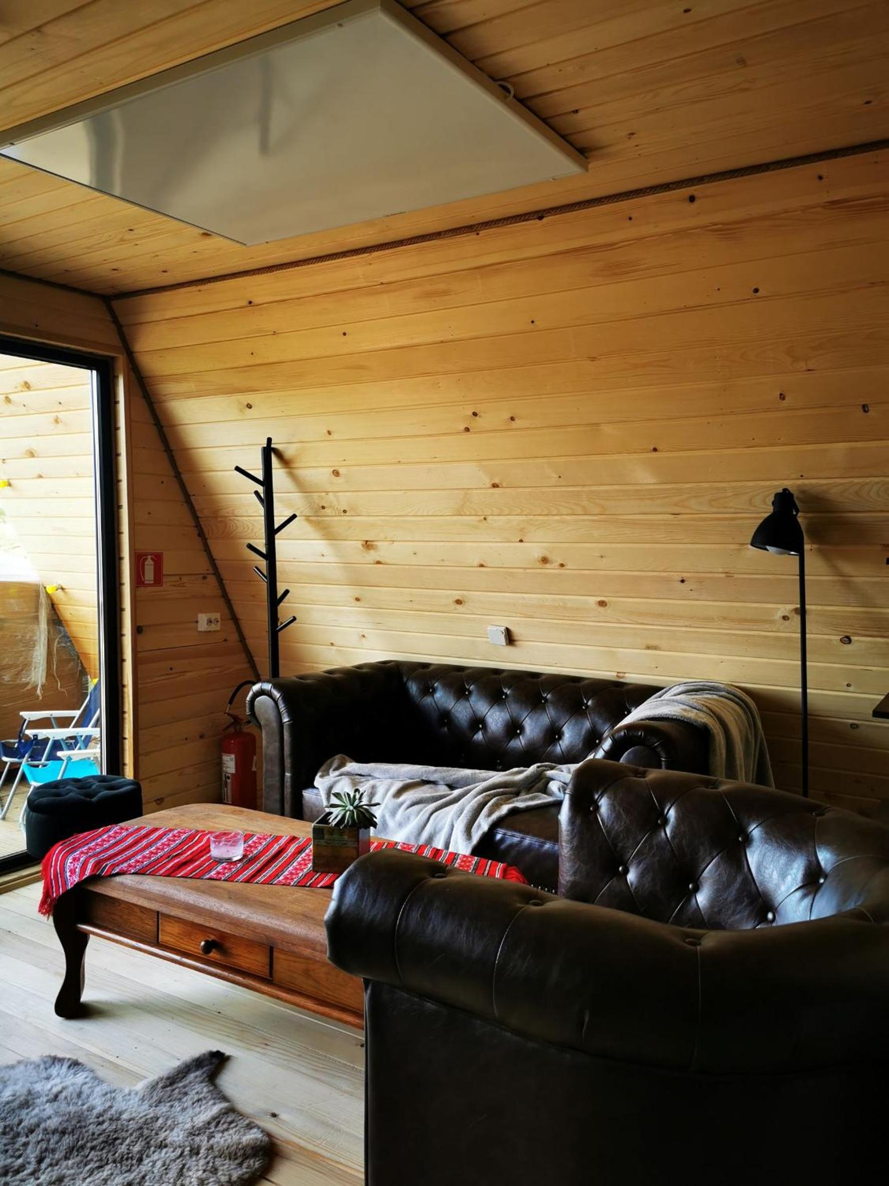 Chalet 6 photo 2