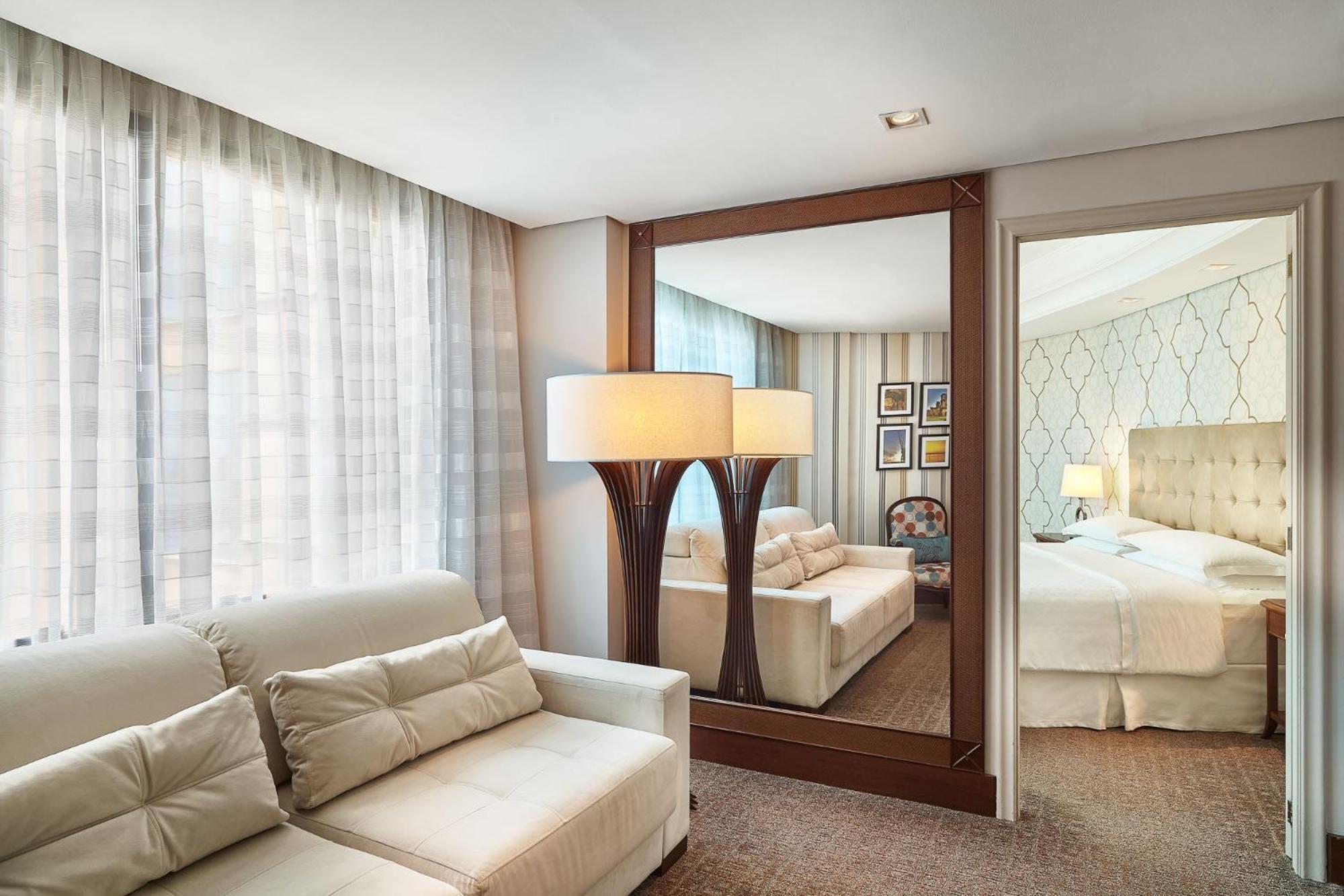 One-Bedroom King Suite - Photo 16
