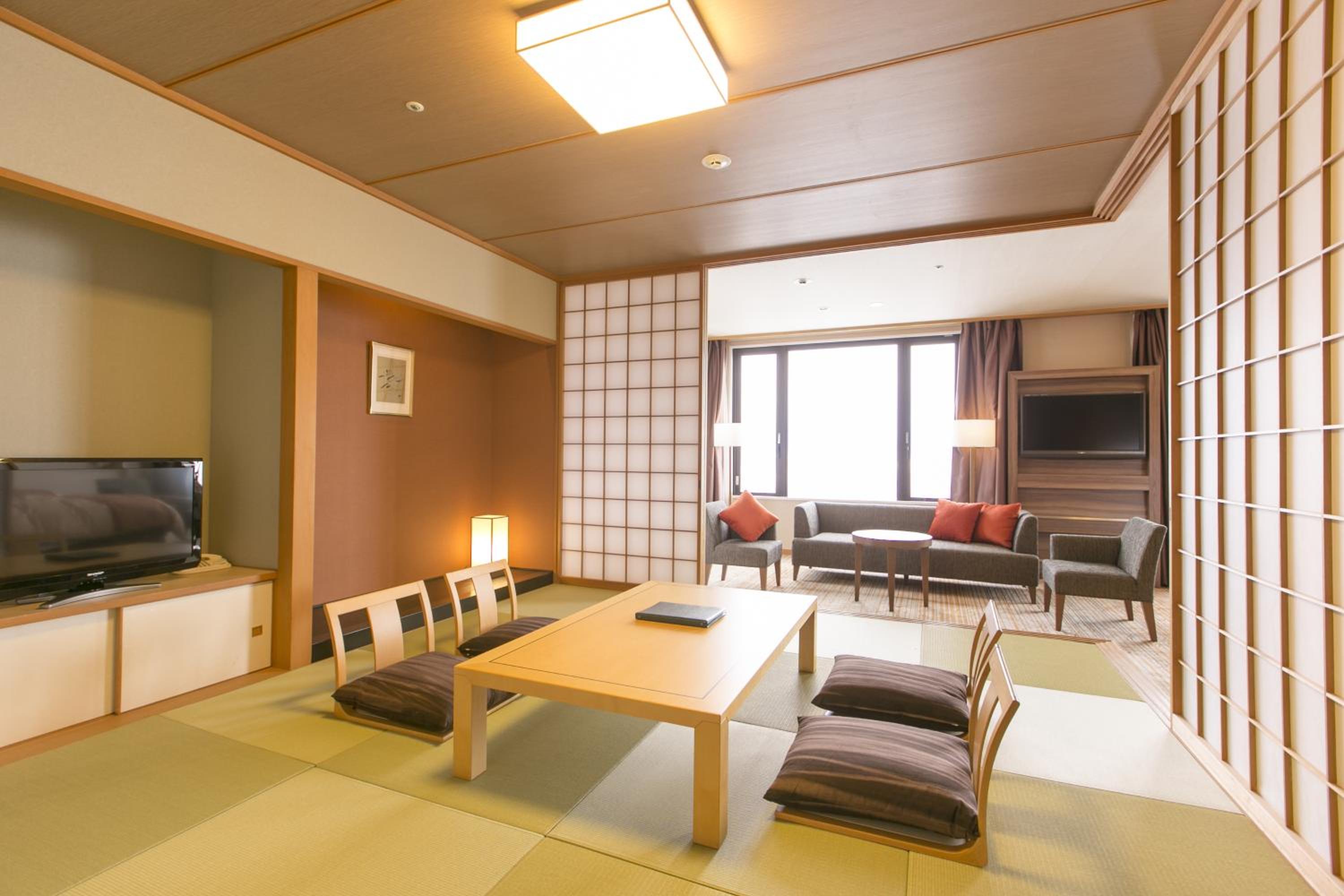 Twin Room with Tatami Area photo 2