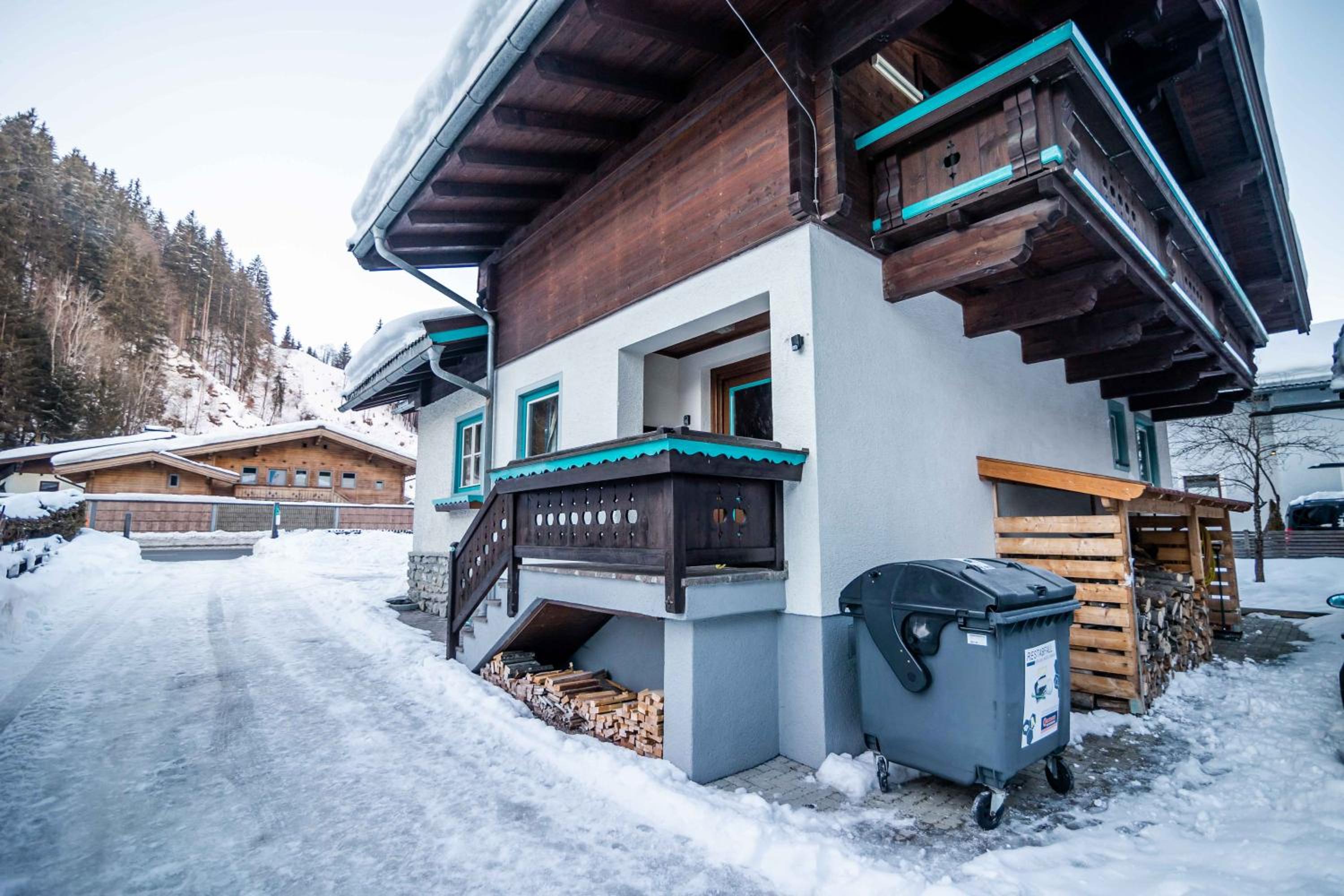 Superior Chalet photo 2