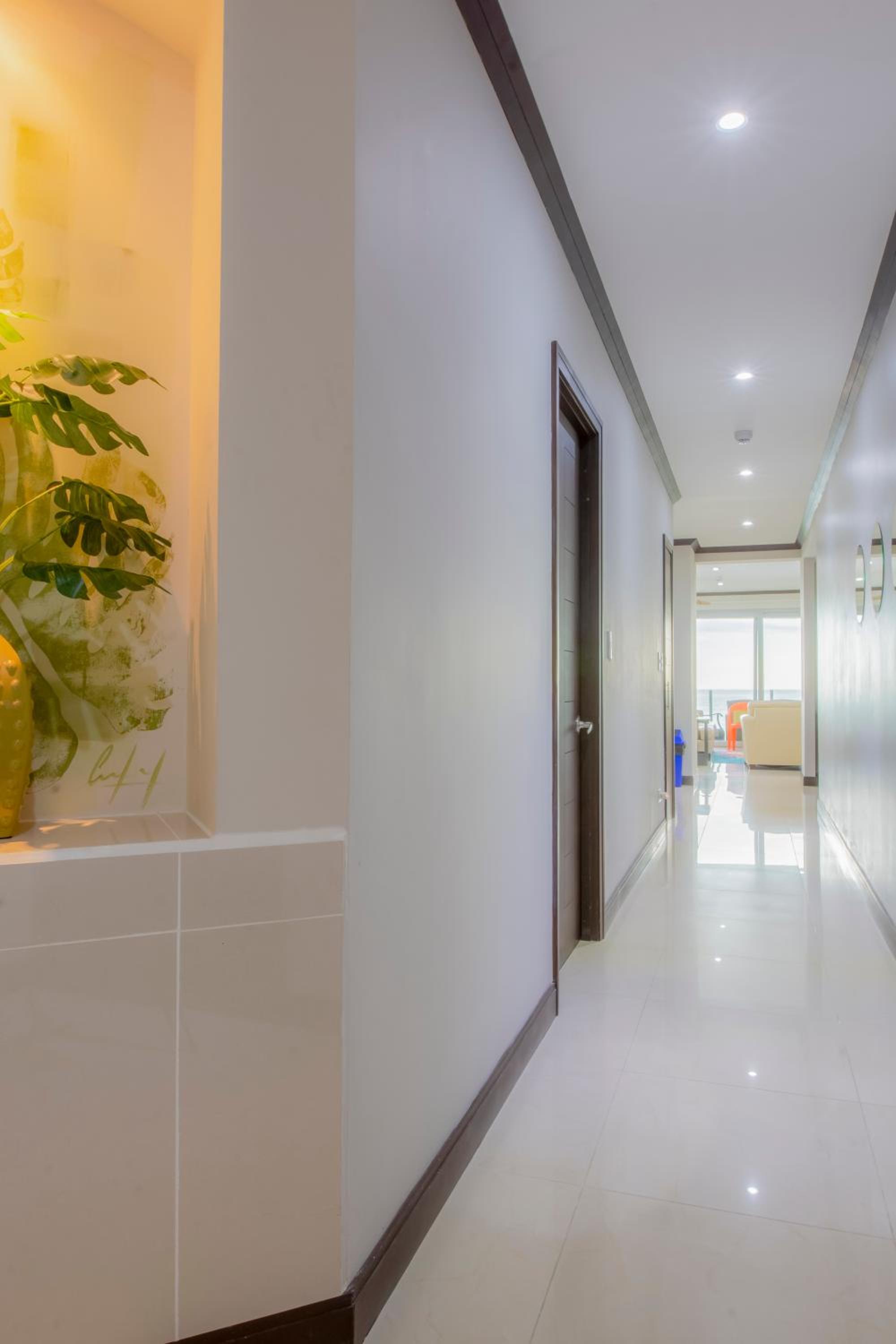 Three-Bedroom Condo with Ocean View photo 3
