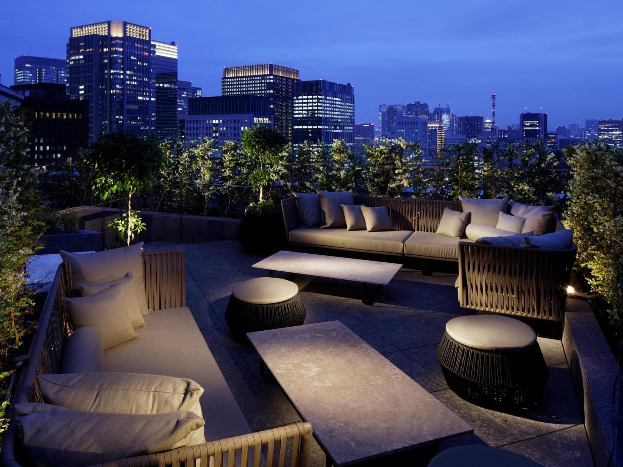 Club Deluxe King Room - Photo 2