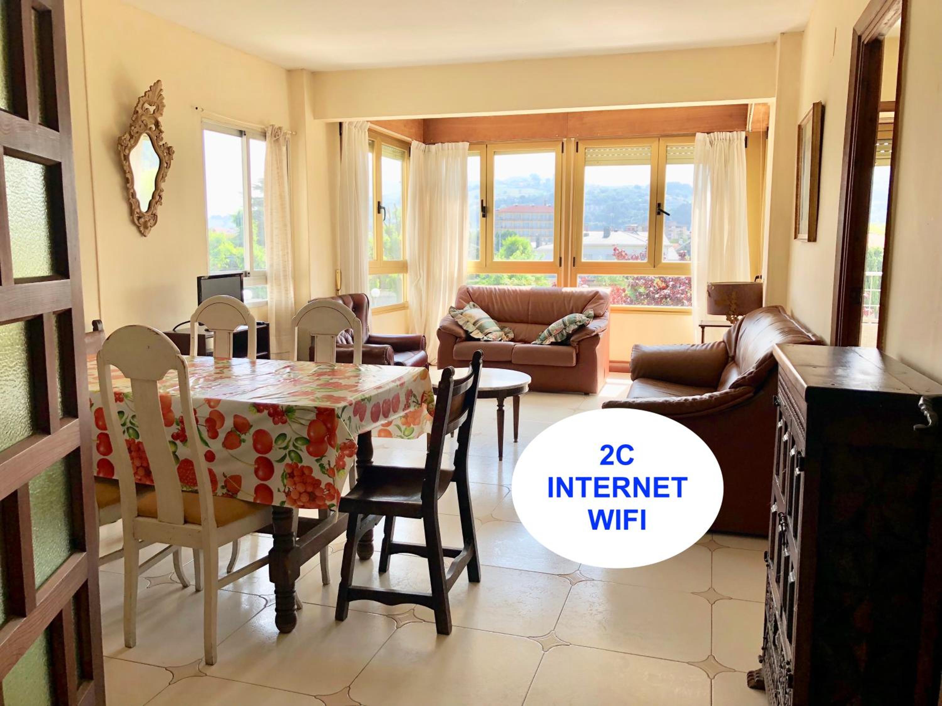 Two-Bedroom Apartment with Garden View - Photo 4