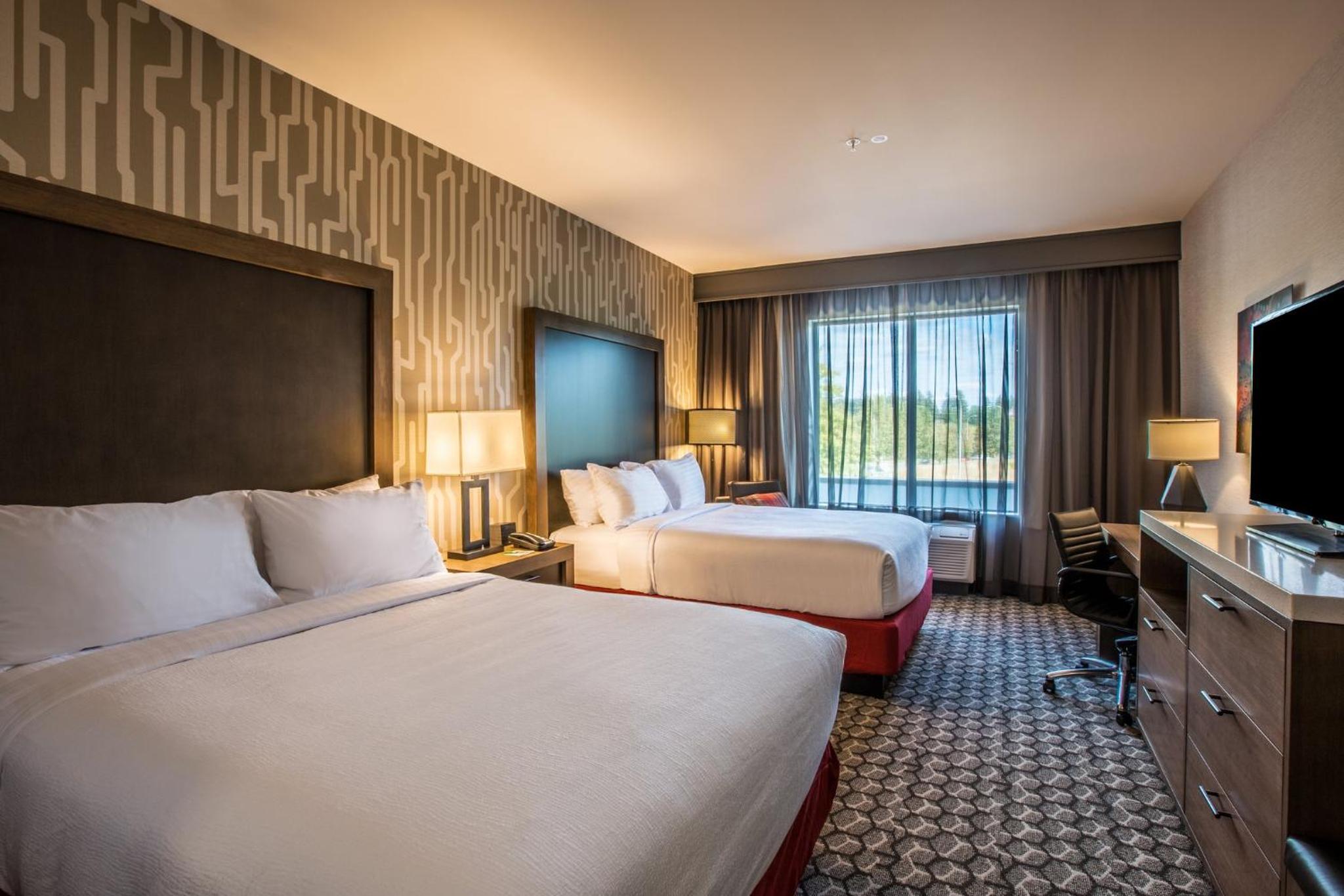 Standard Room with Two Queen Beds photo 1