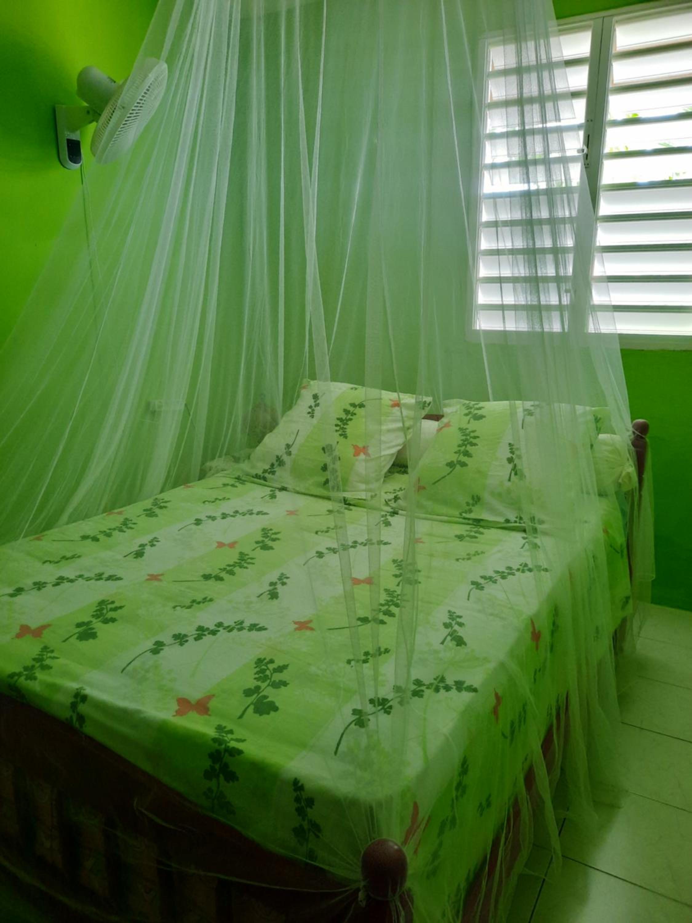 Two-Bedroom Apartment - Photo 5