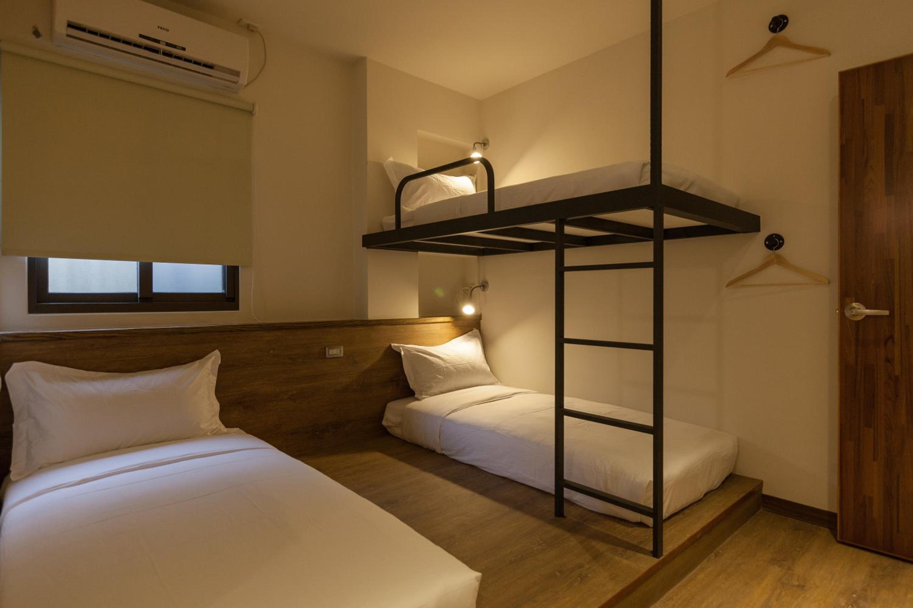 Triple Room with Shower photo 3