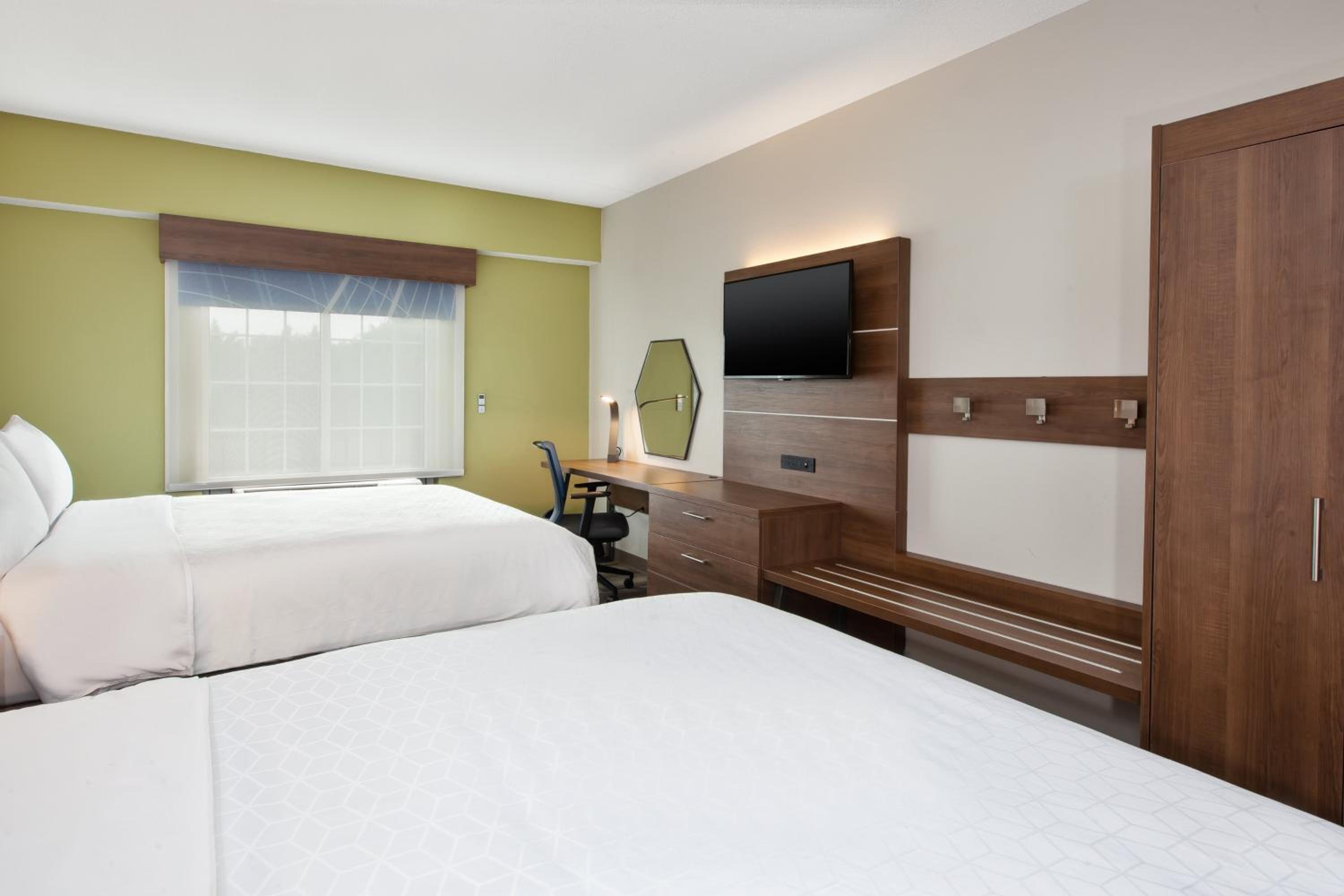 Standard Queen Room with Two Queen Beds - Photo 1