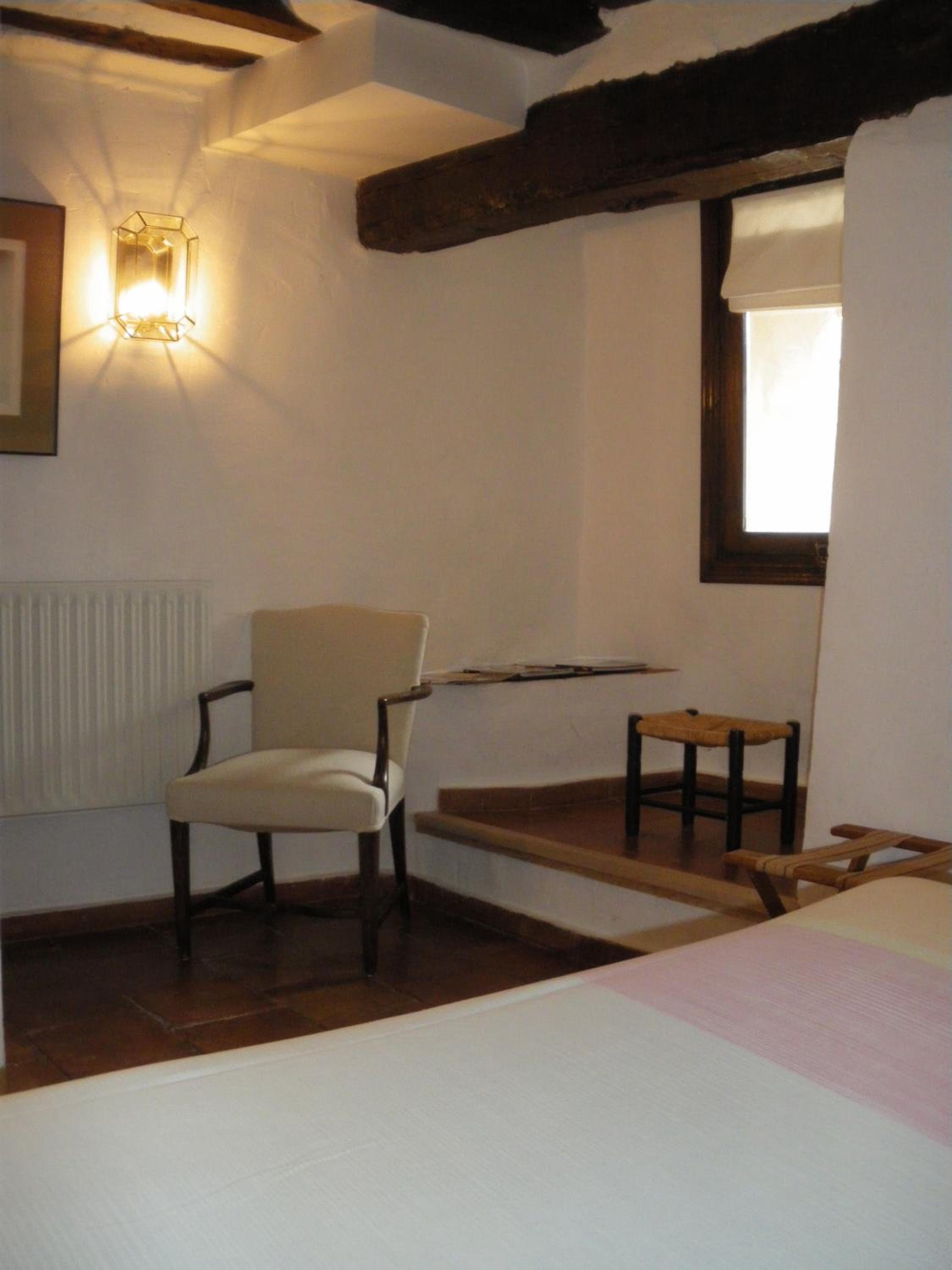 Double or Twin Room photo 2