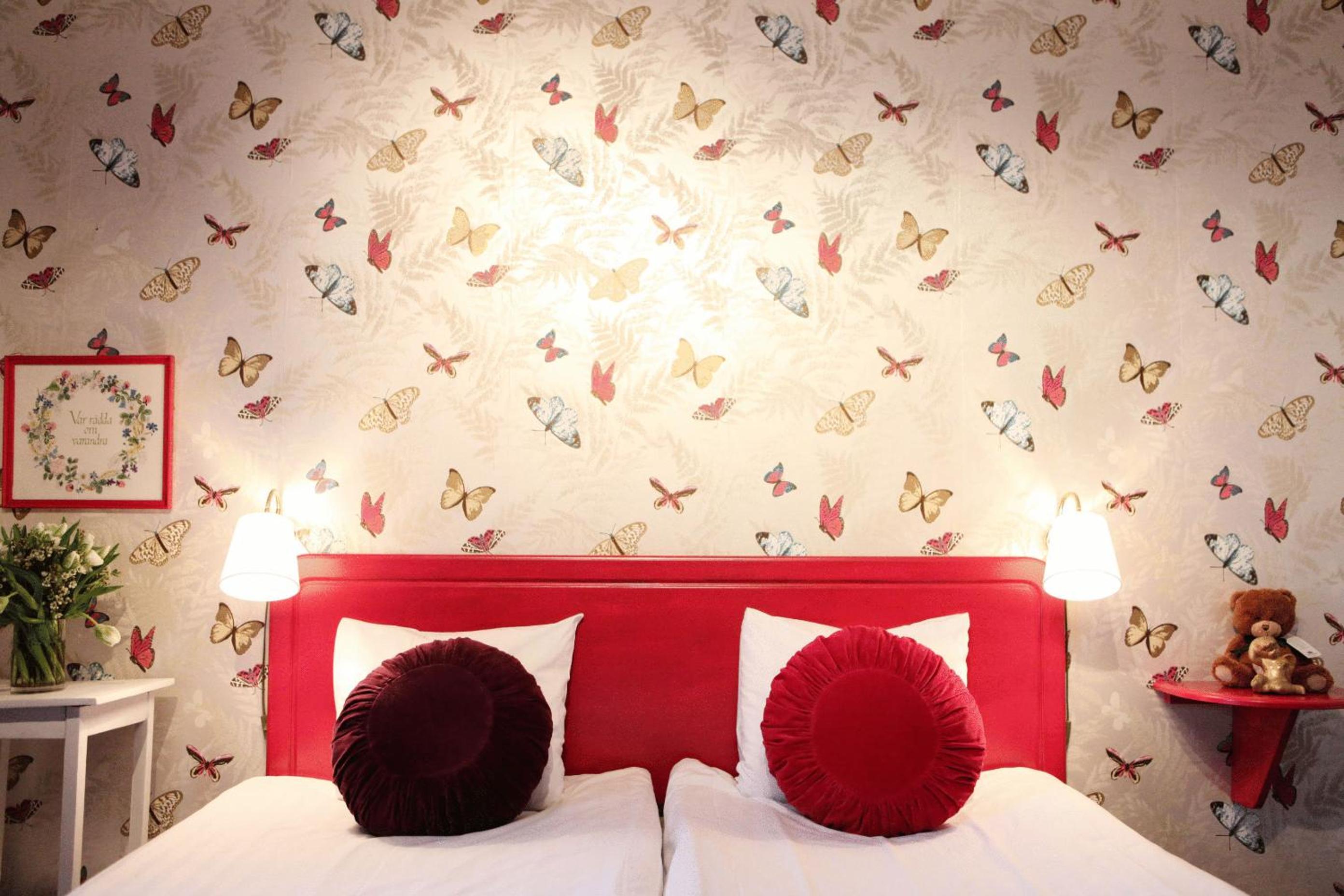 Standard Twin Room - Photo 30