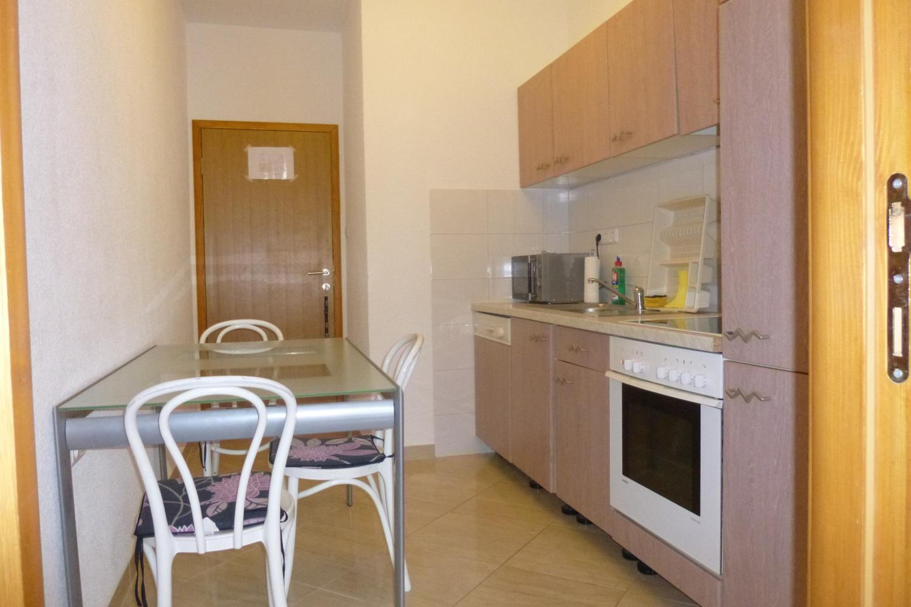 Two-Bedroom Apartment with Balcony photo 3