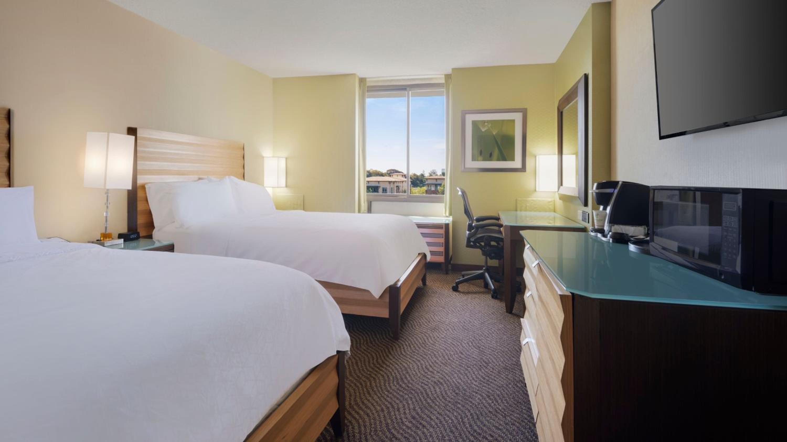 Standard Double Room with Two Double Beds - Photo 5