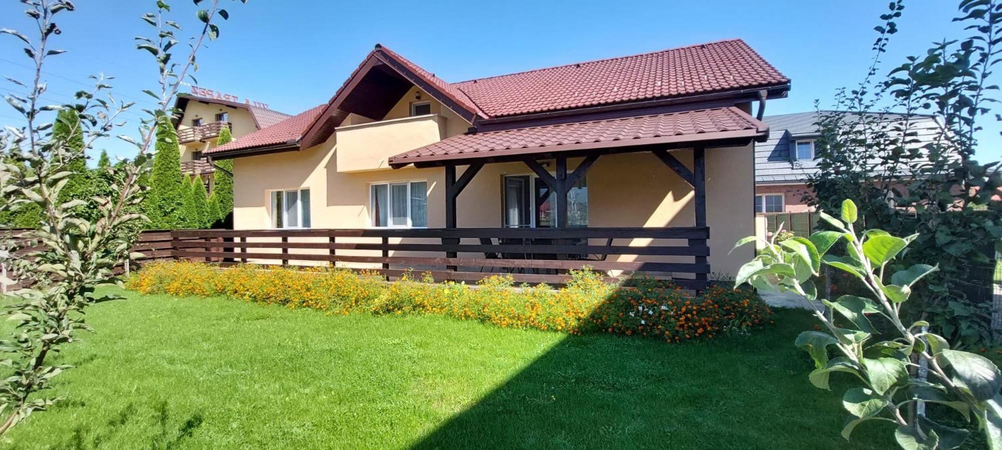 Three-Bedroom House - Photo 48