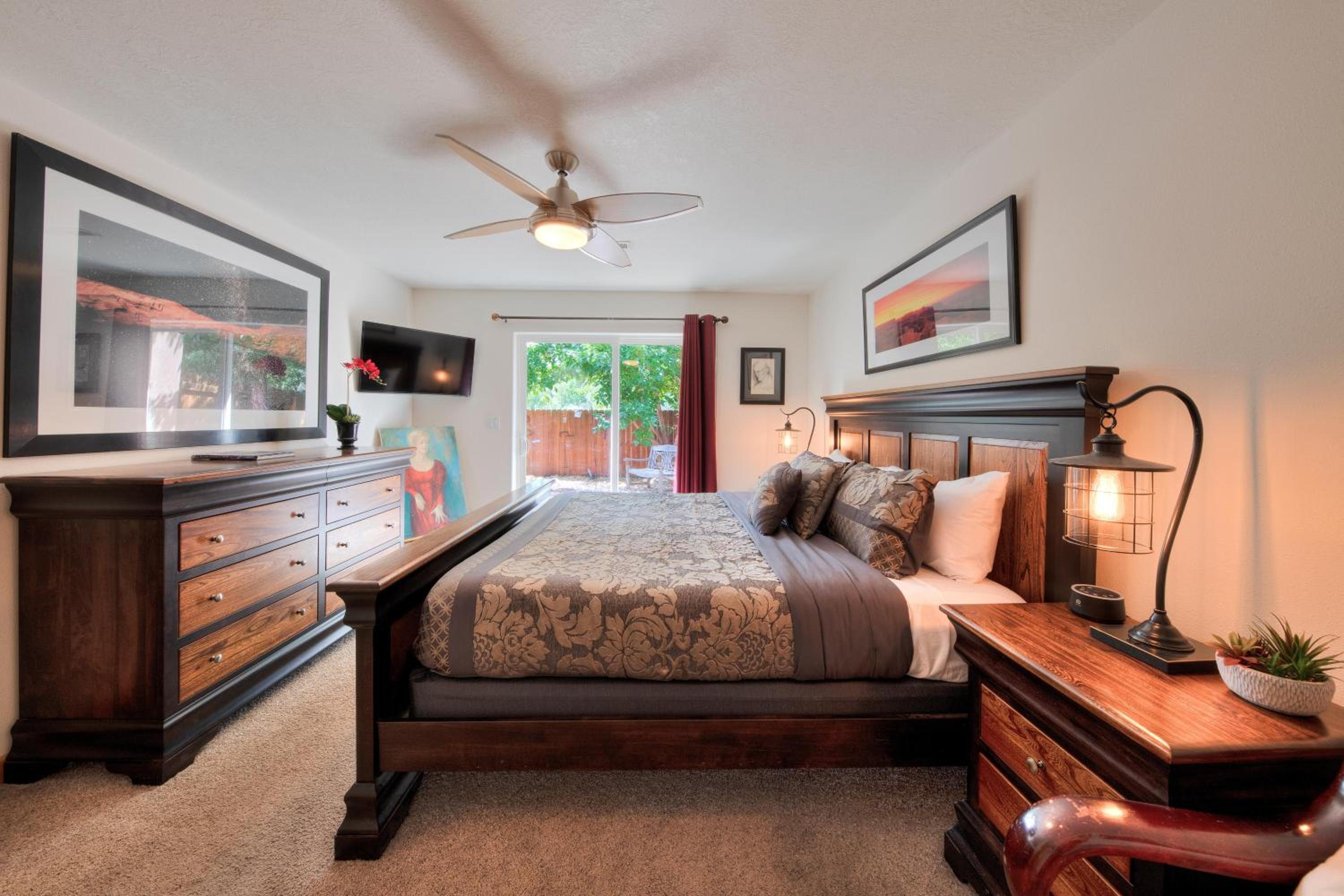 Three-Bedroom Vacation Home  photo 1