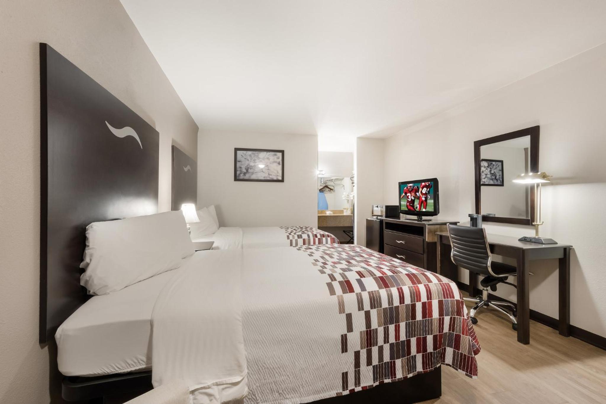Superior Room with Two Double Beds Non-Smoking - Photo 5