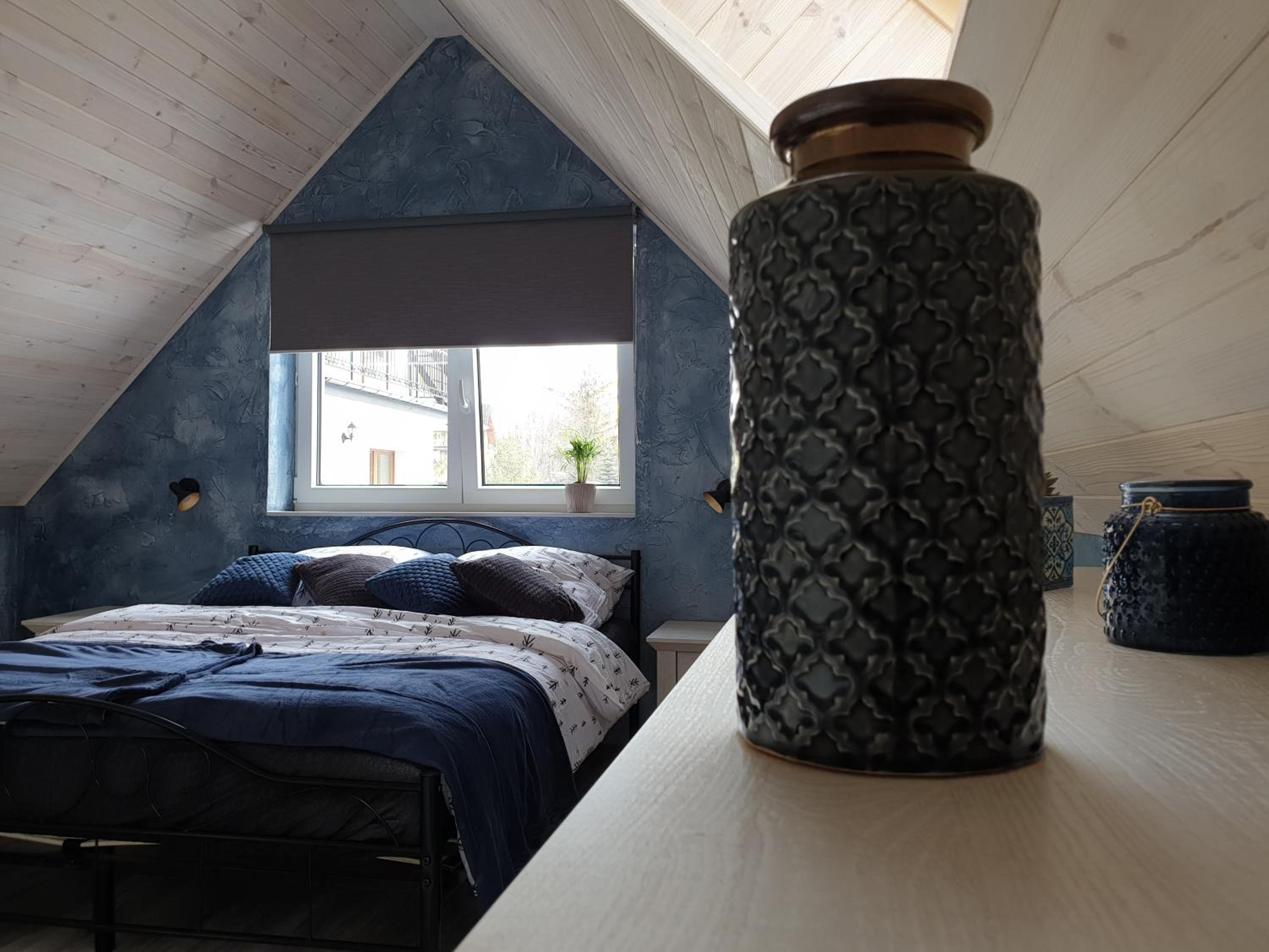 Two-Bedroom House - Photo 13