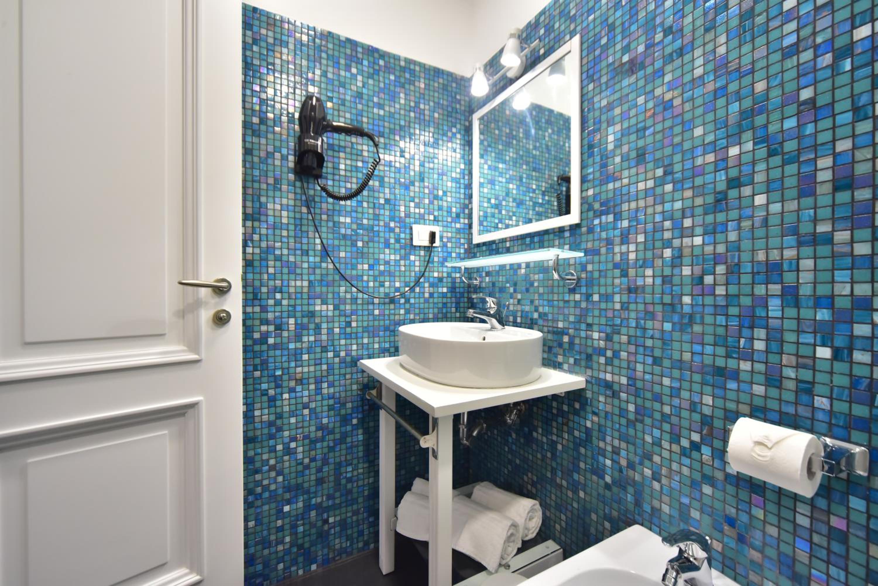 Superior Triple Room photo 2