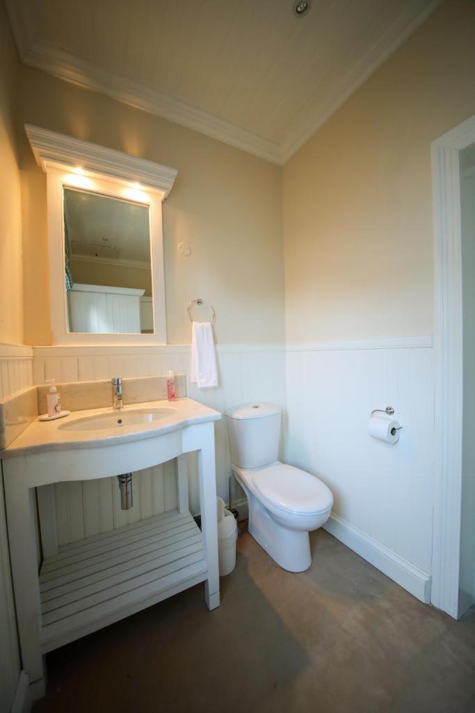 Two-Bedroom Apartment - Photo 10