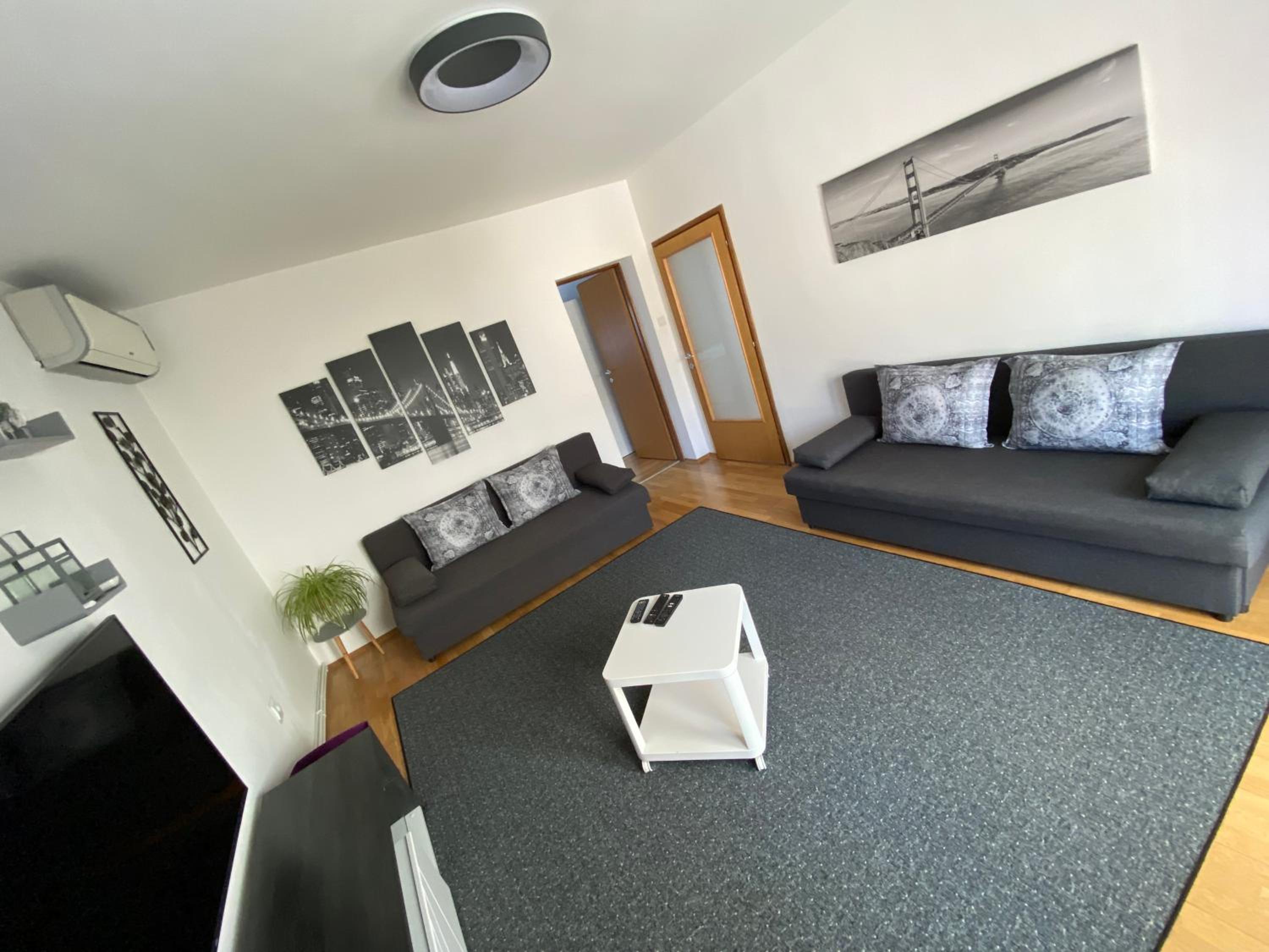 Apartment - Photo 21