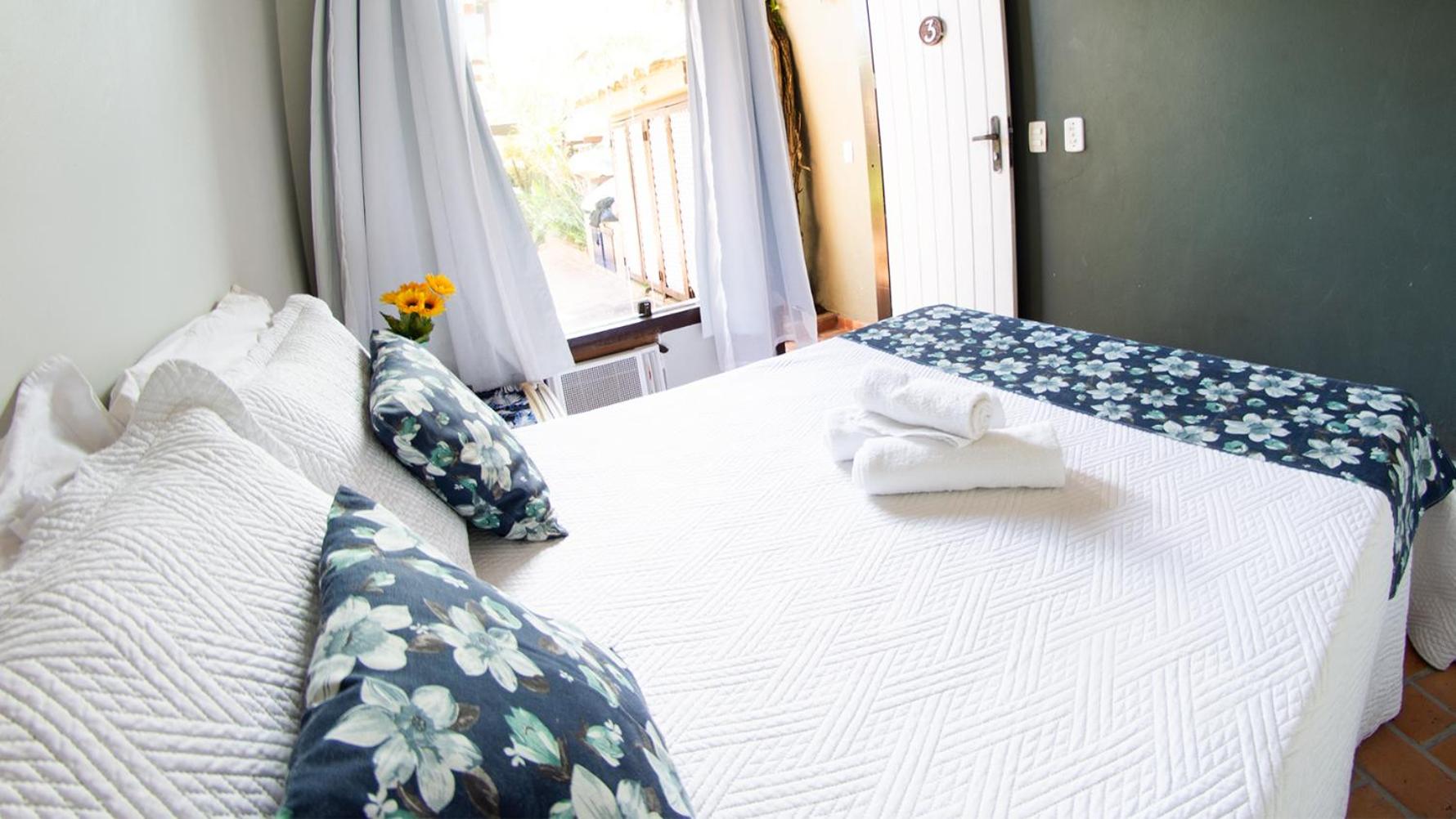 Standard Double Room - Photo 5