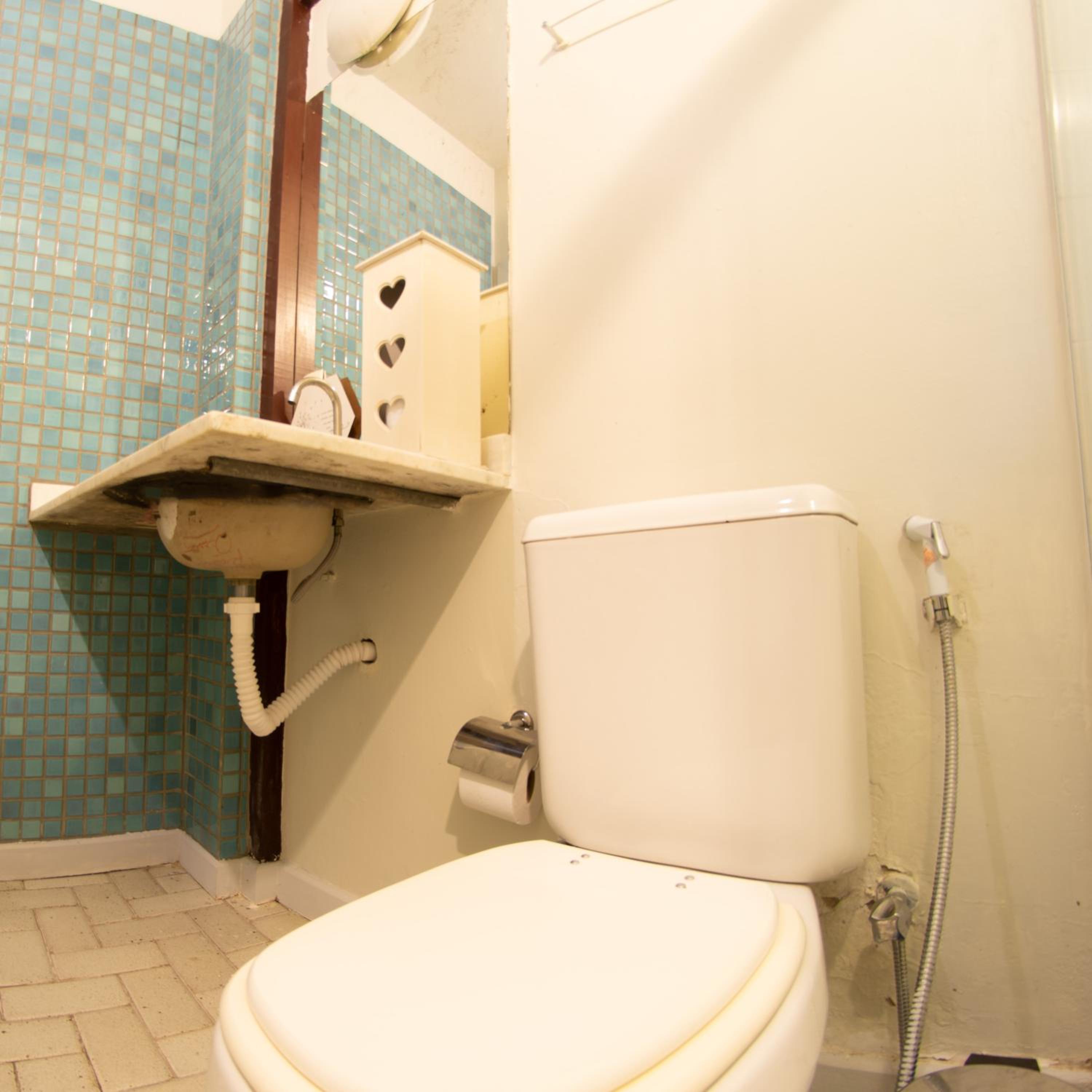 Standard Double Room - Photo 6