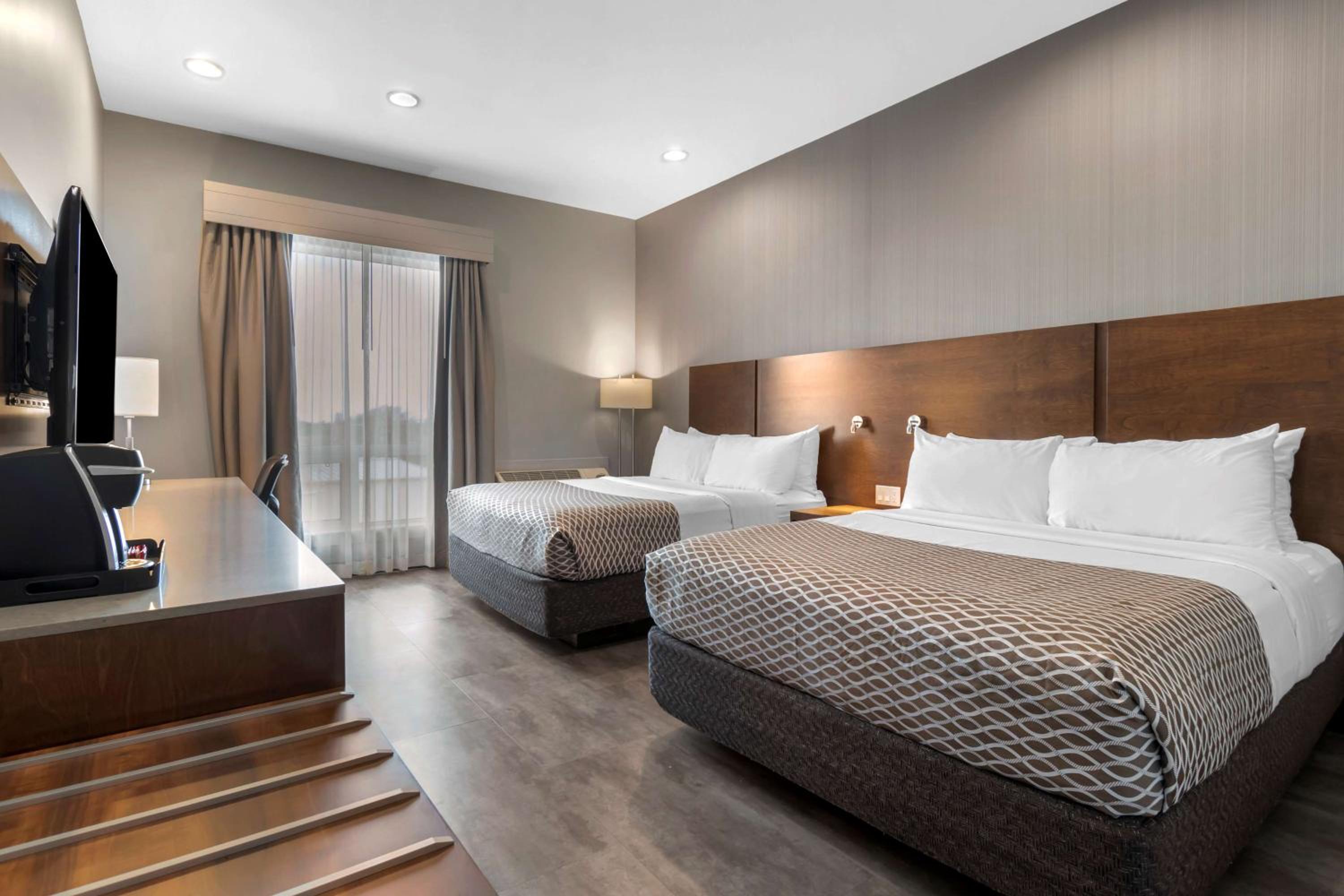 Queen Room with Two Queen Beds - Non-Smoking