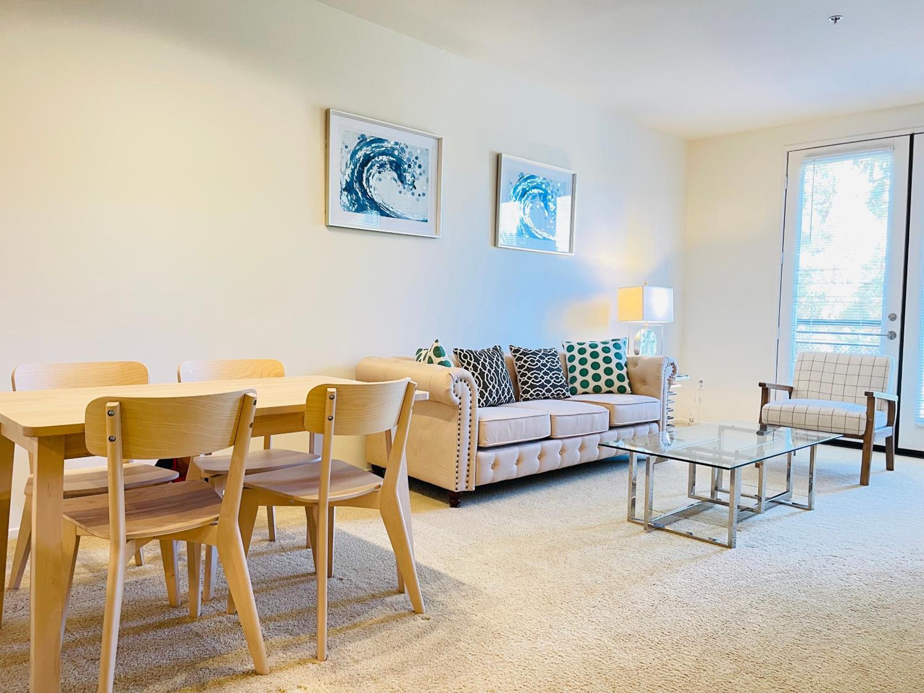 Two-Bedroom Apartment - Photo 10