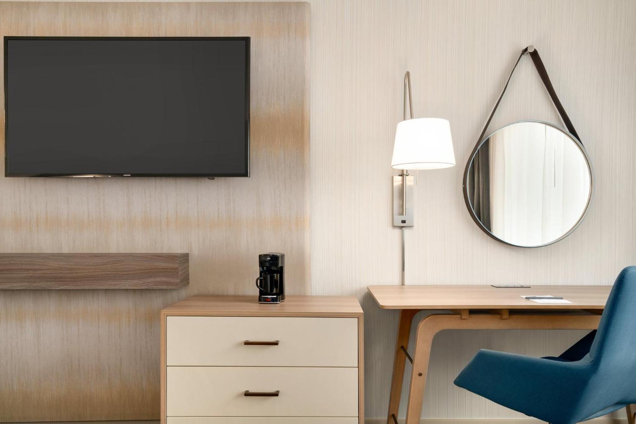Crowne Plaza Hotel Philadelphia - King of Prussia by IHG