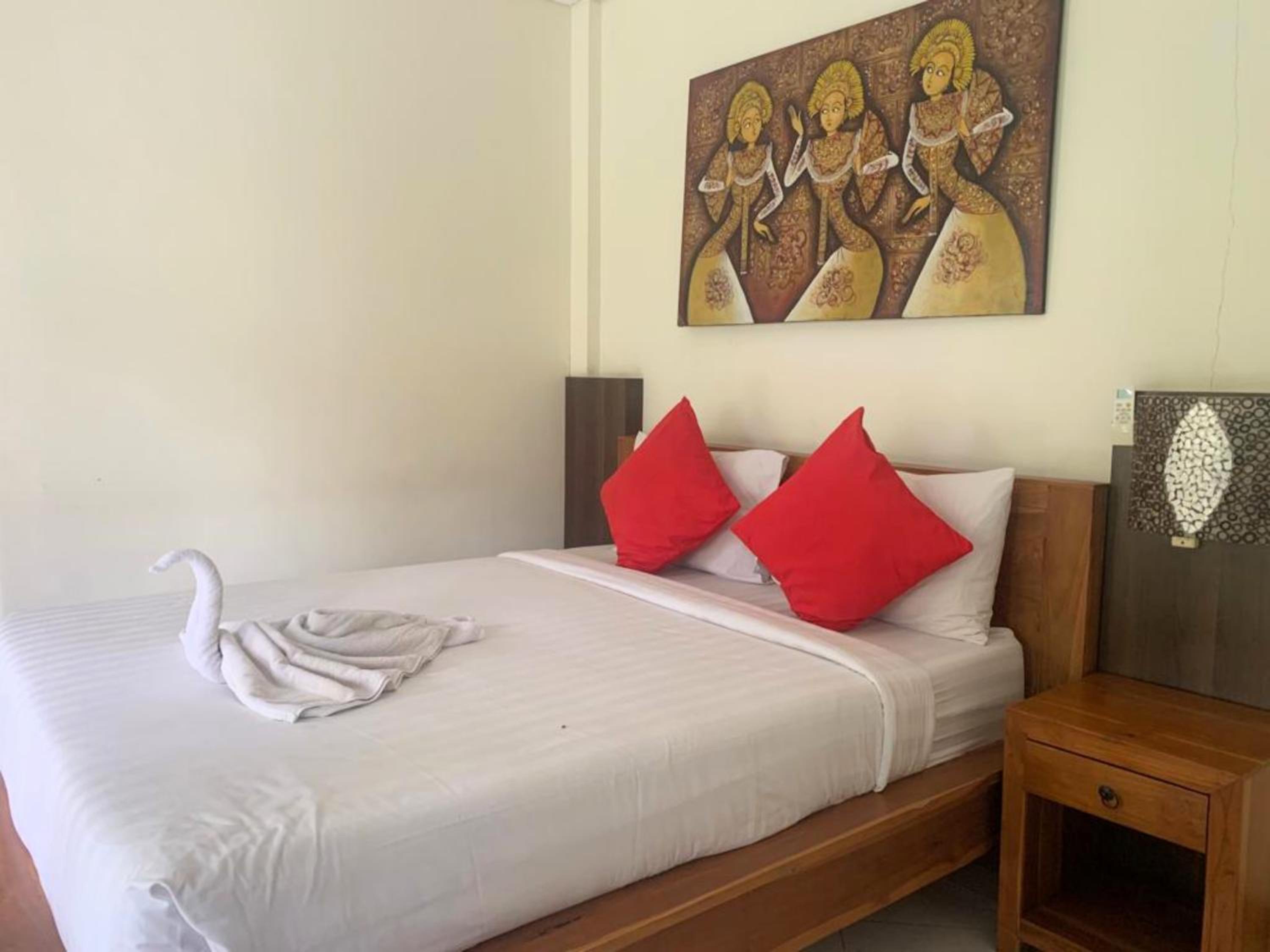 Deluxe Double Room with Balcony - Photo 26