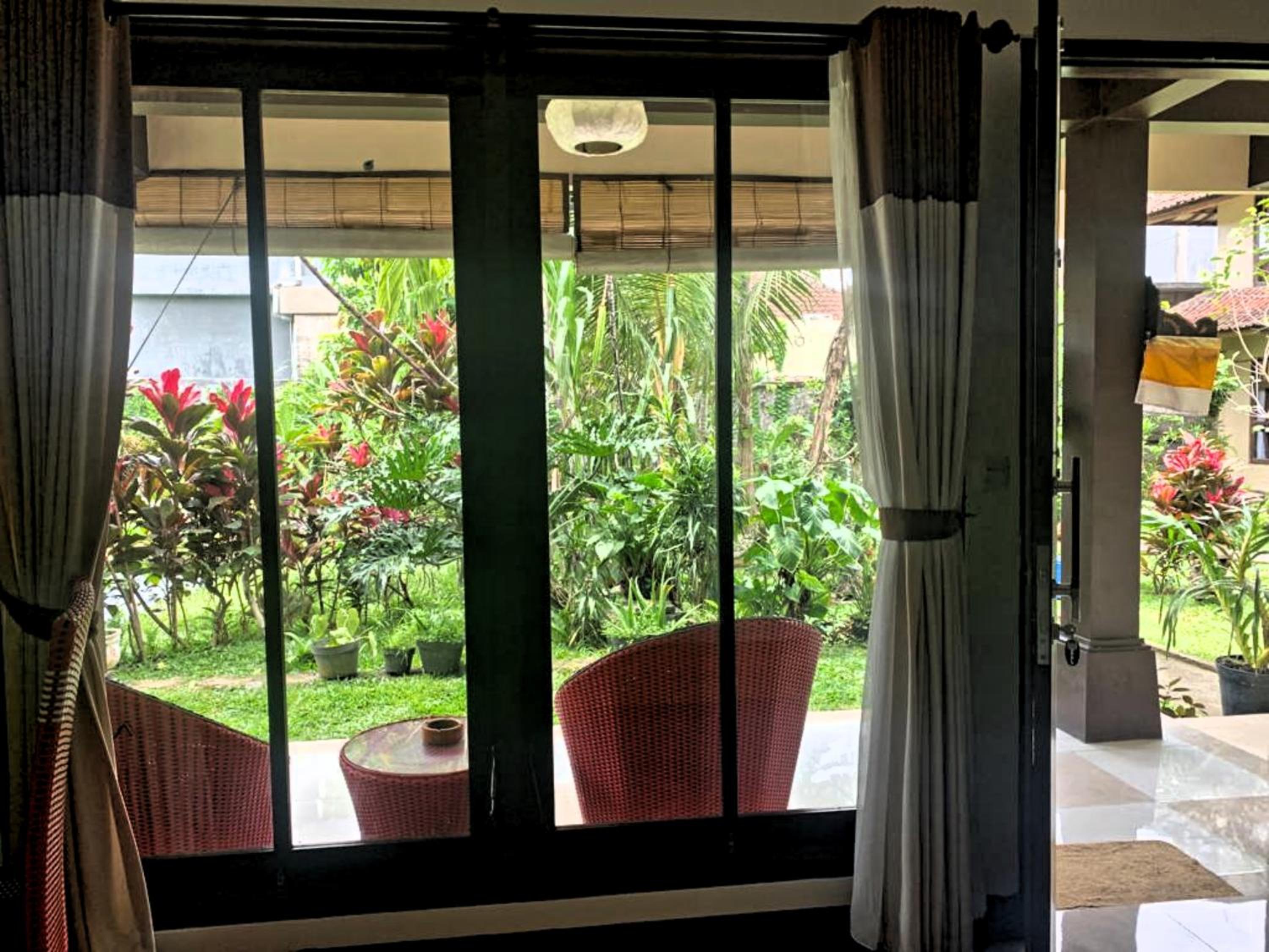 Deluxe Double Room with Balcony - Photo 19